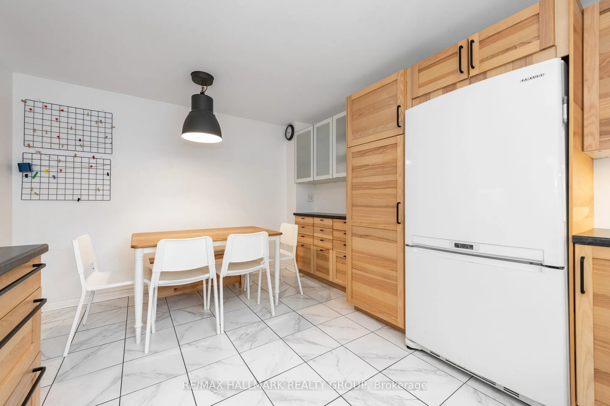 1045 Morrison Drive #121
