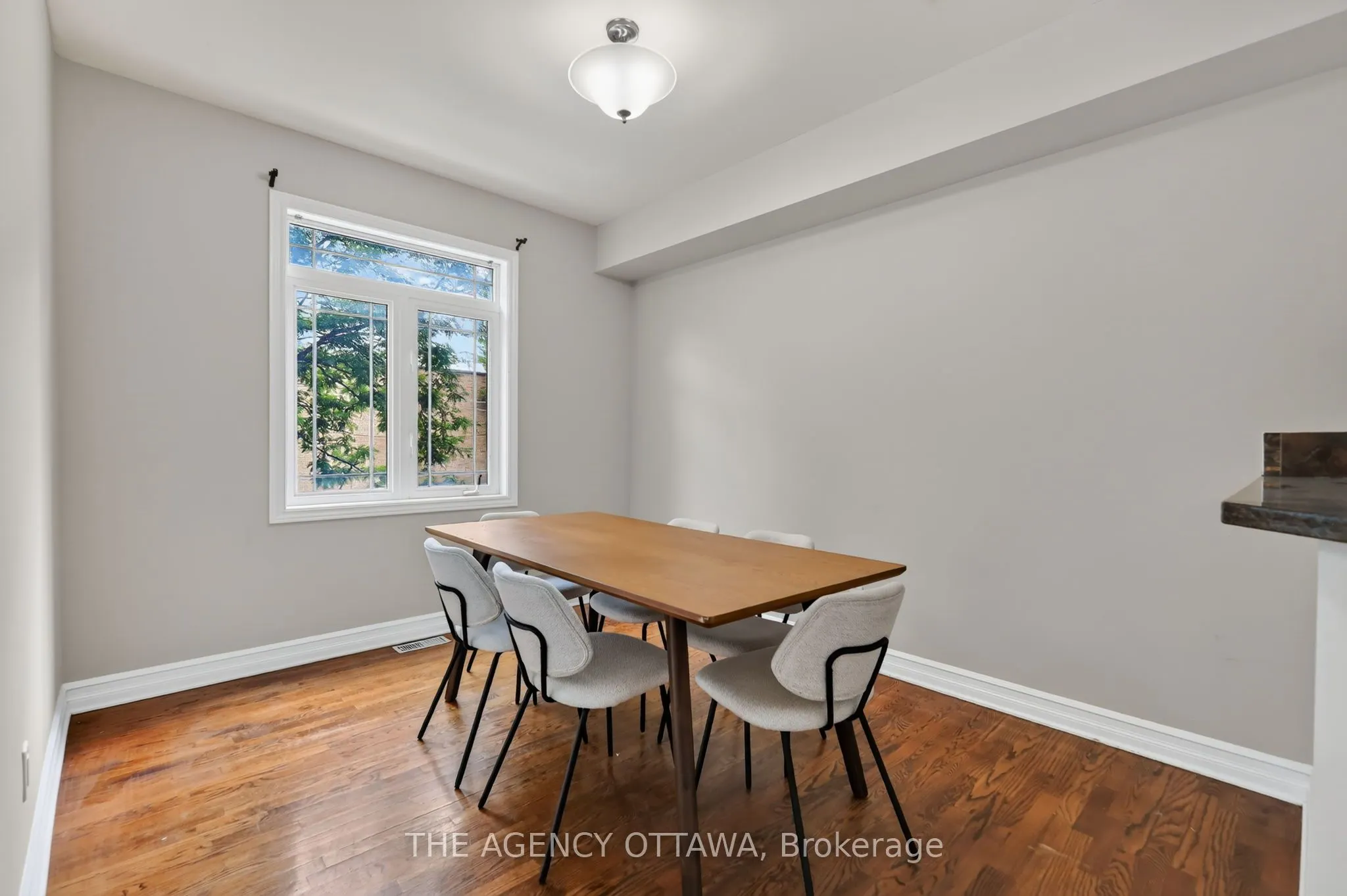 711 Churchill Avenue N #203