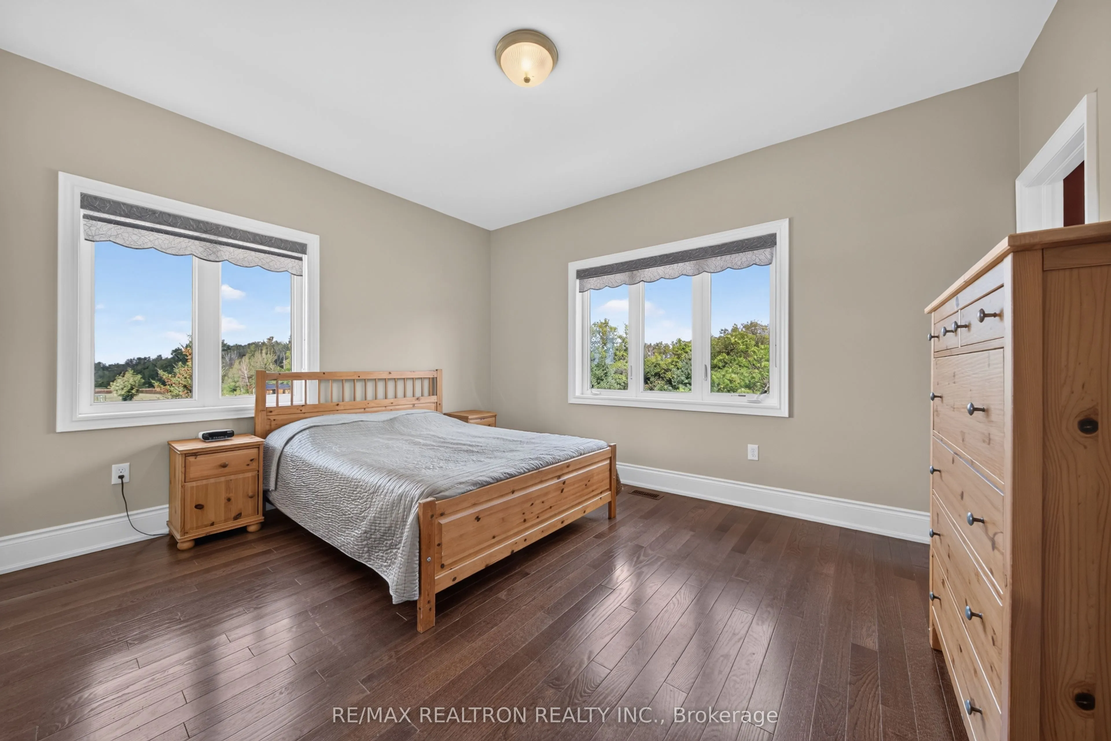 59 Songbird Crescent