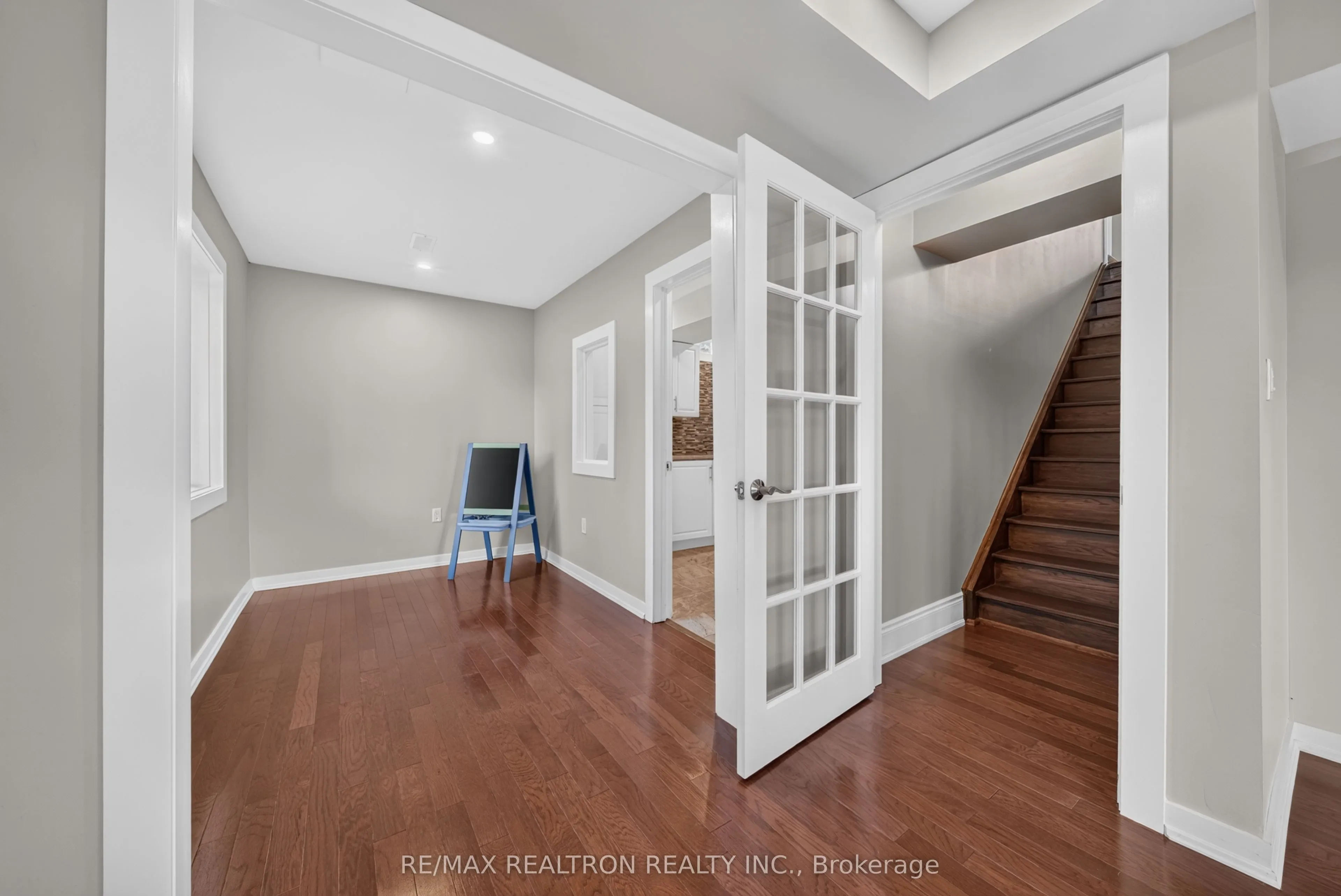 59 Songbird Crescent