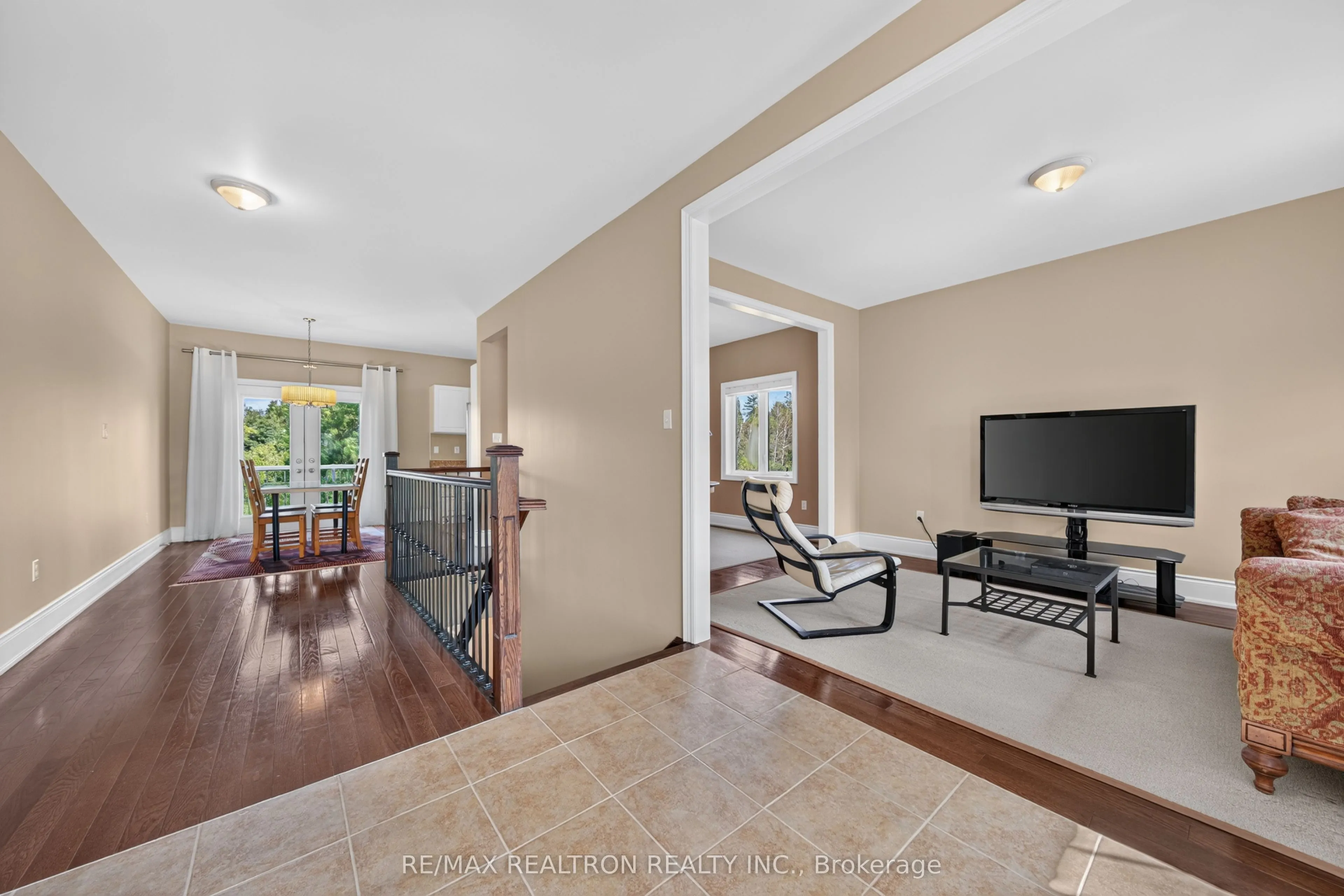 59 Songbird Crescent