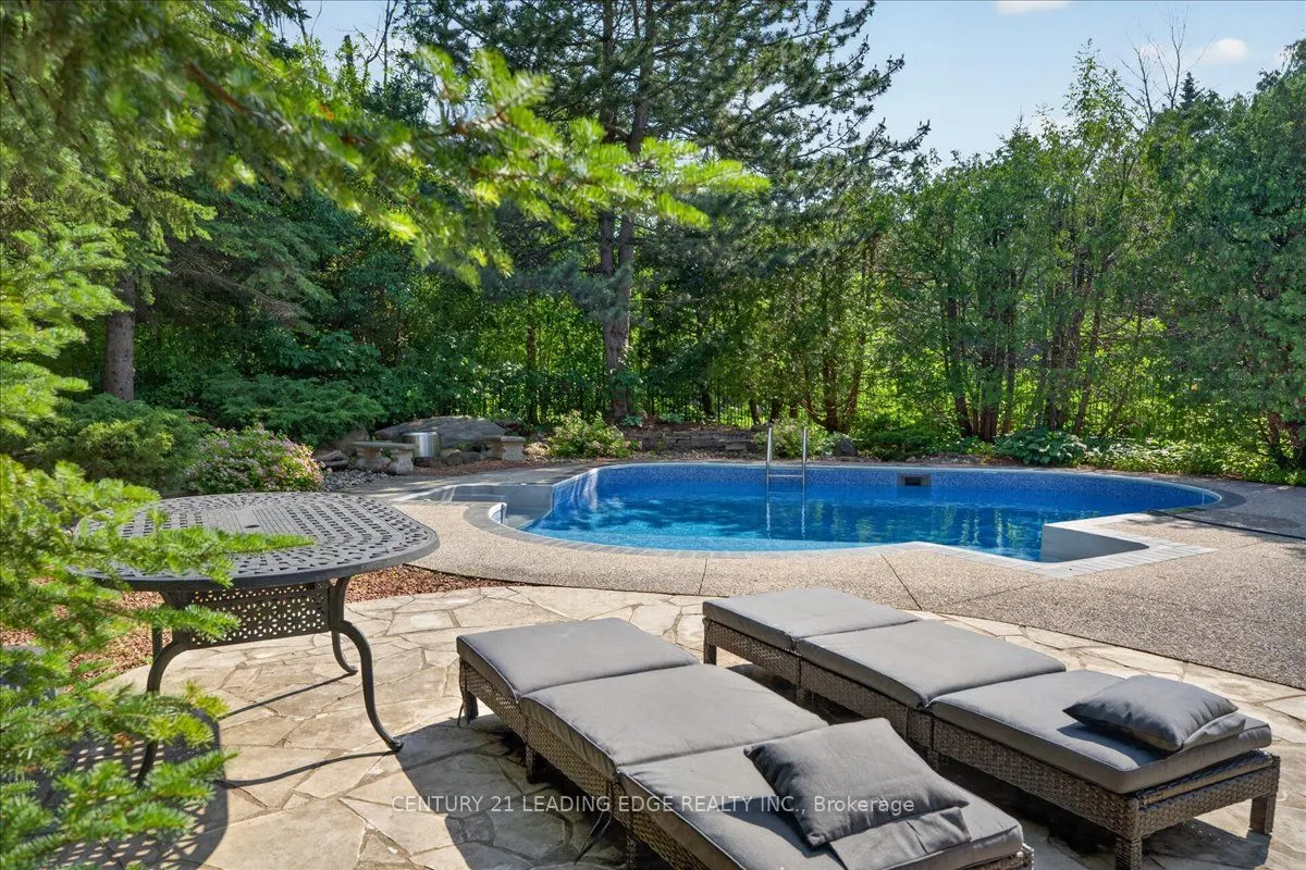 143 Campbell Crescent