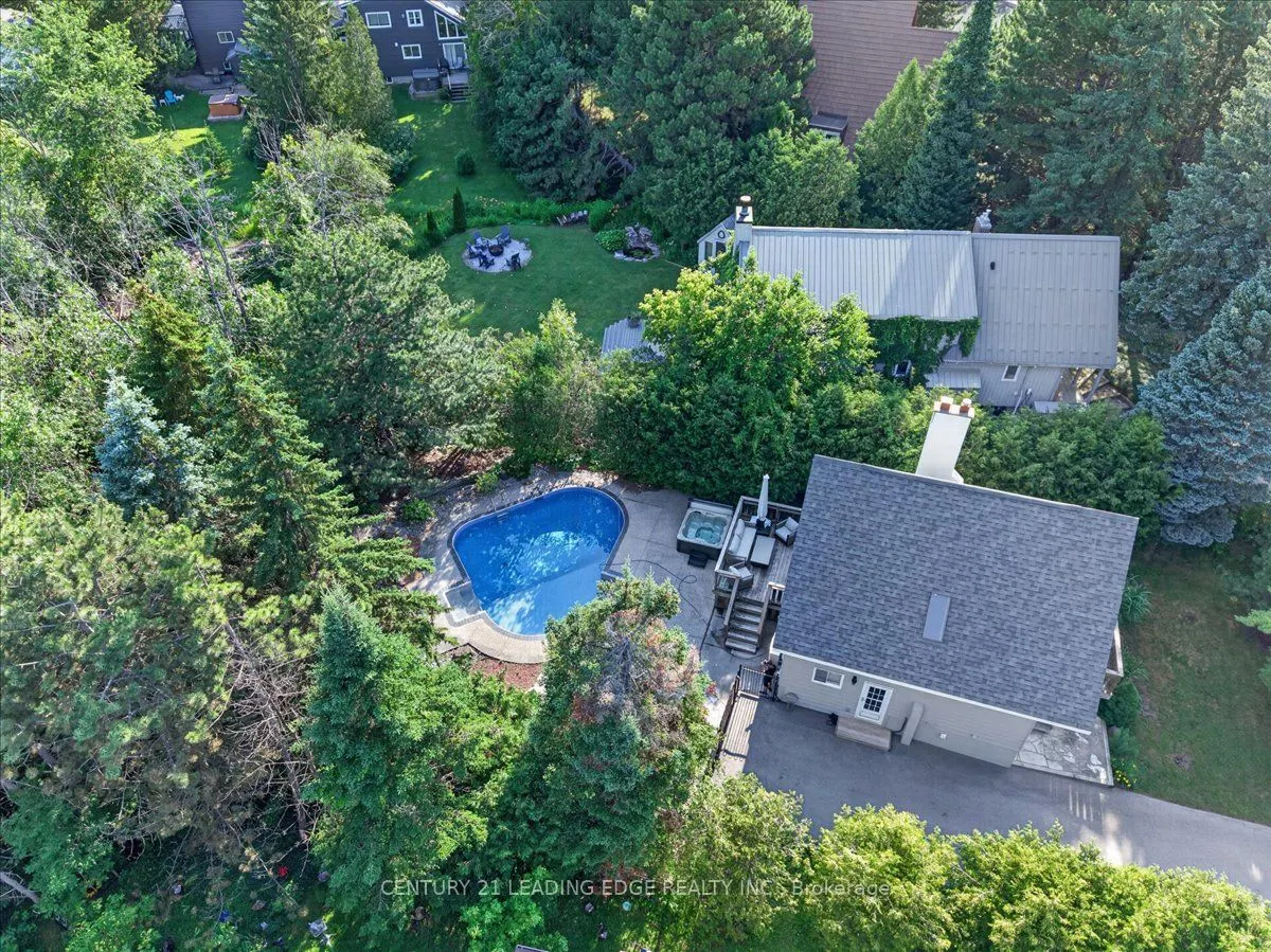 143 Campbell Crescent