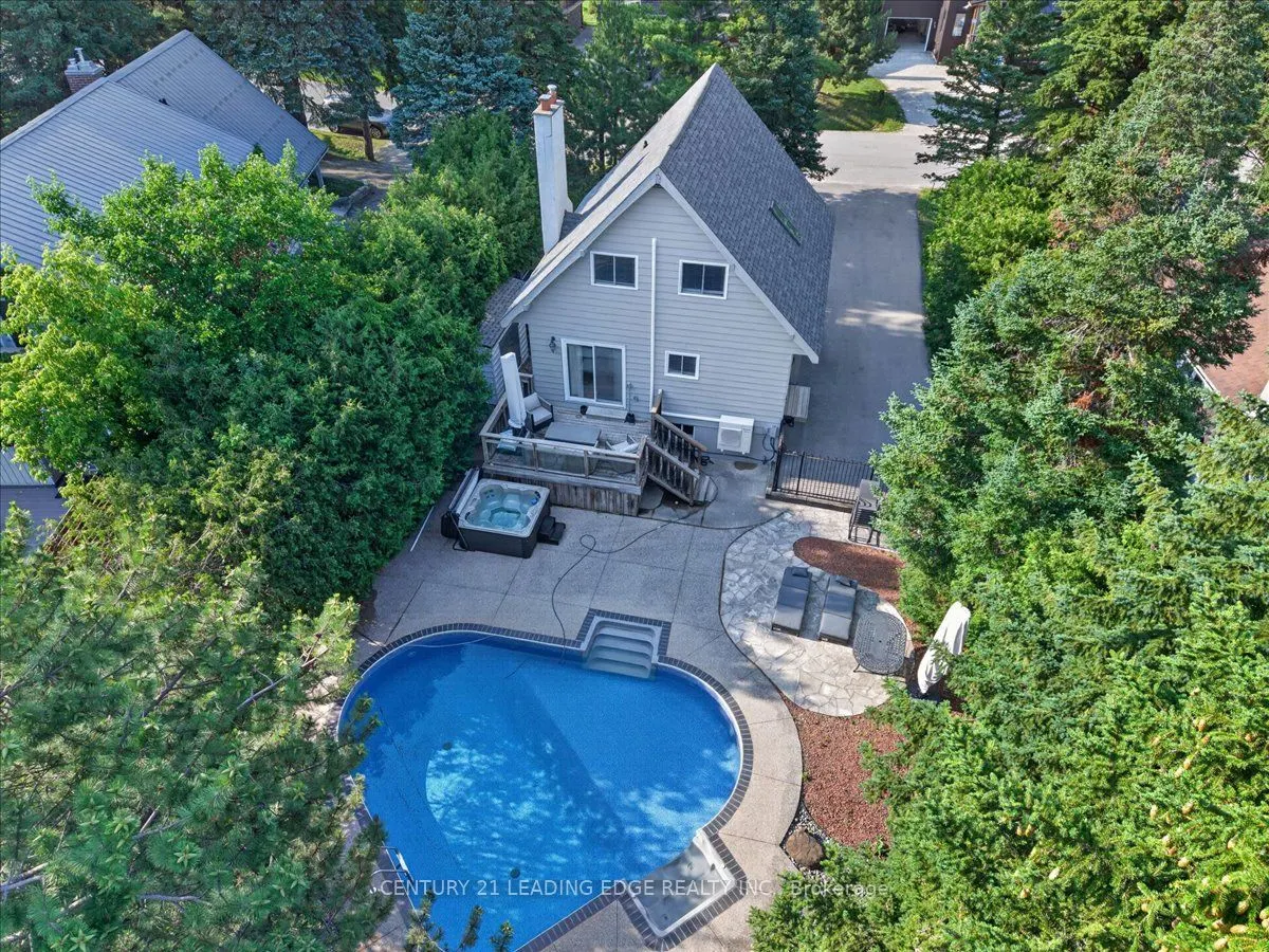 143 Campbell Crescent