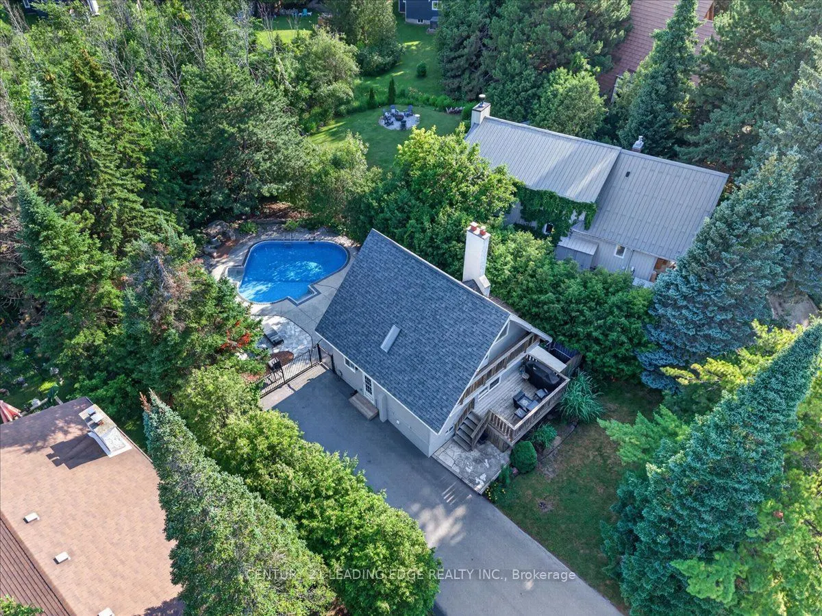 143 Campbell Crescent