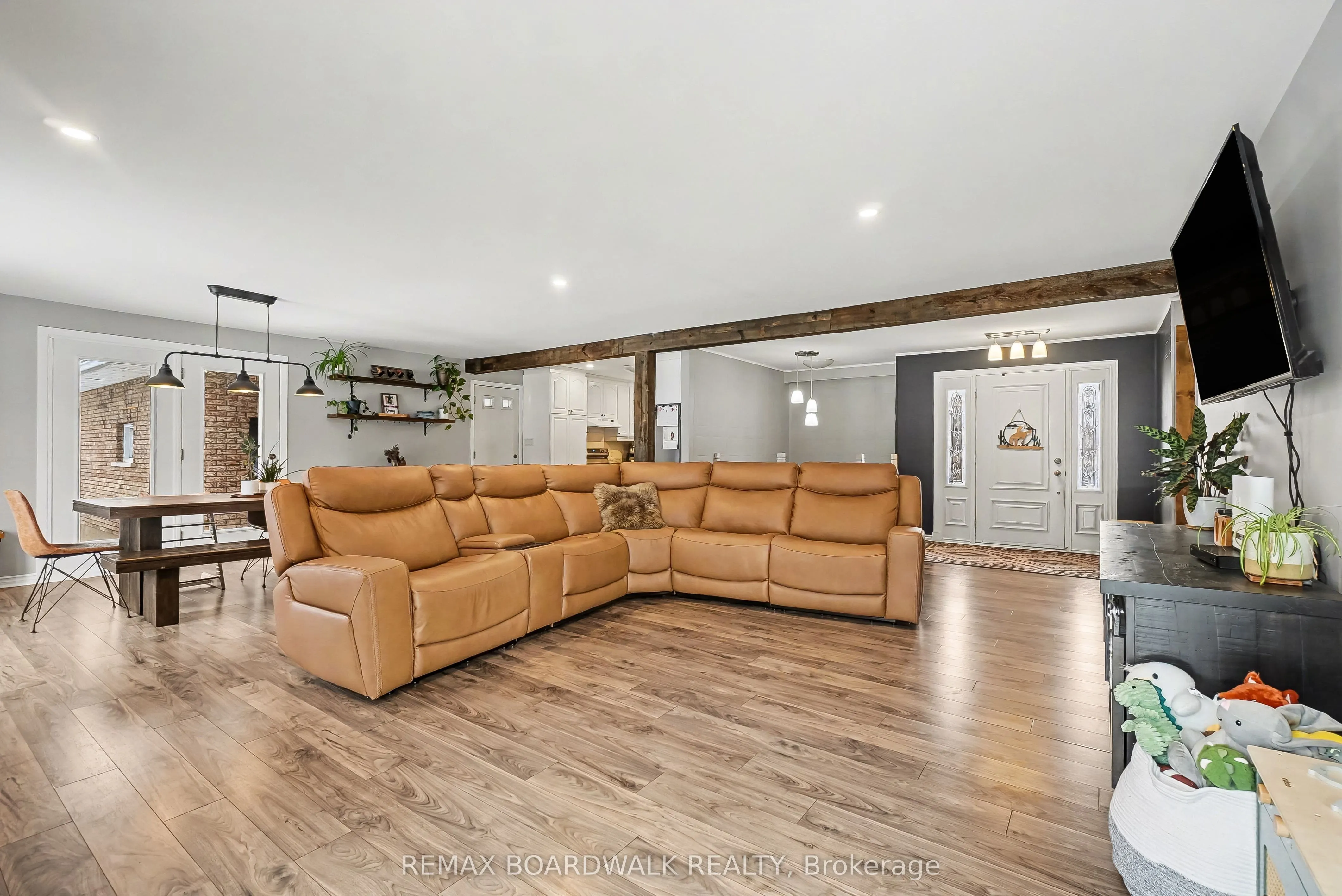 1500 Du Golf Road