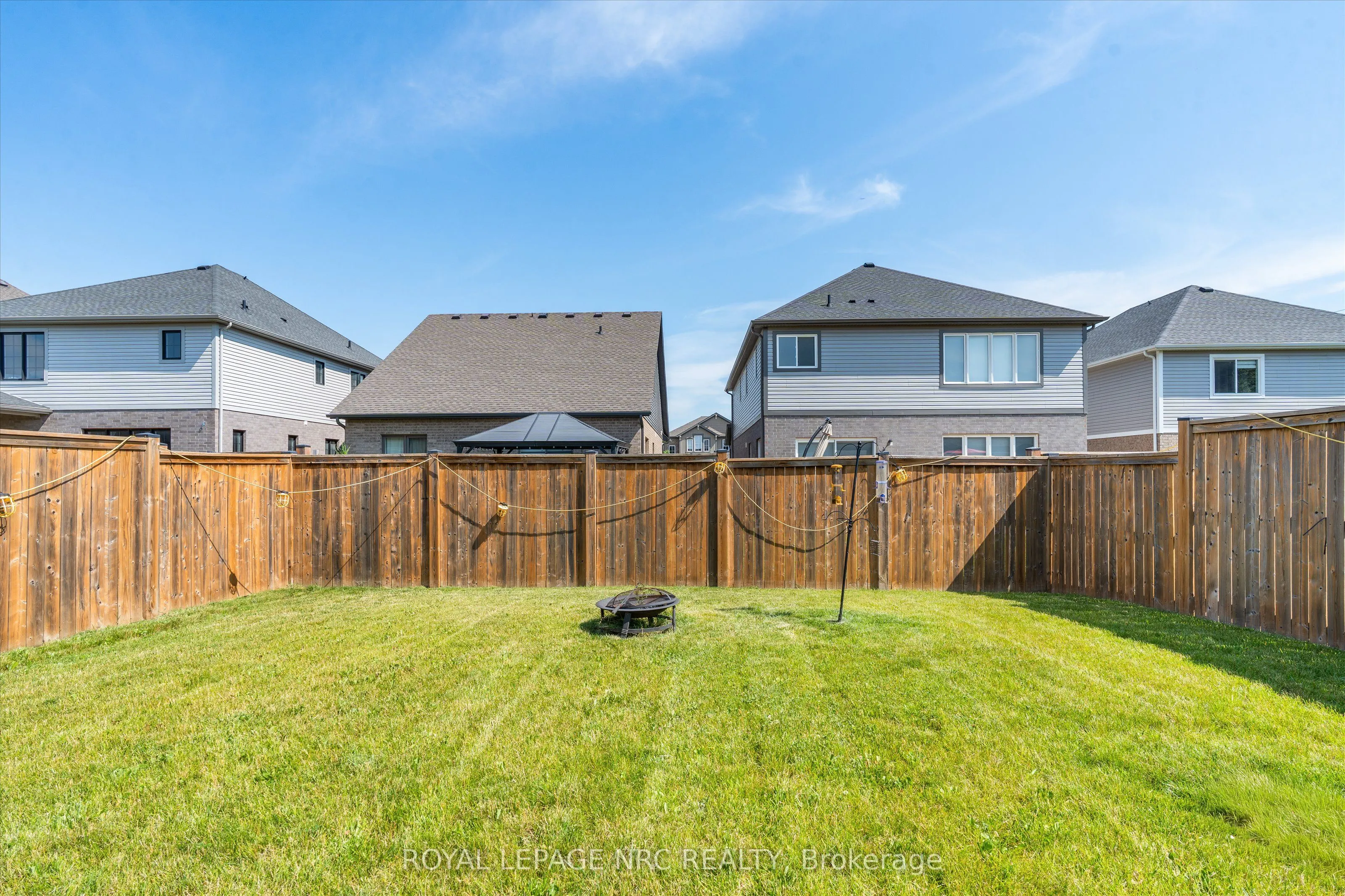 141 Acacia Road