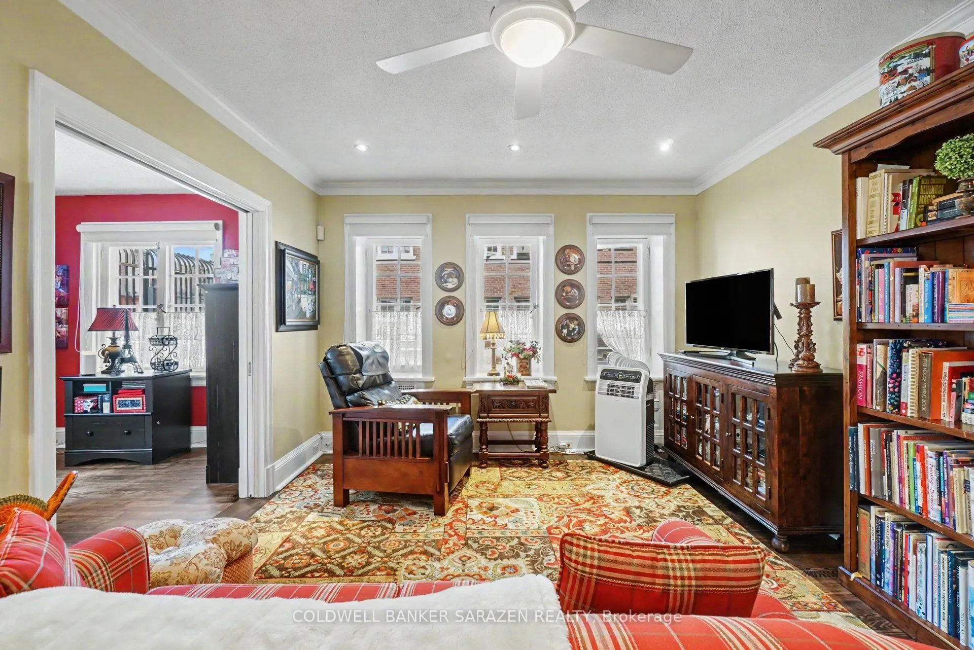 260 Metcalfe Street #1D