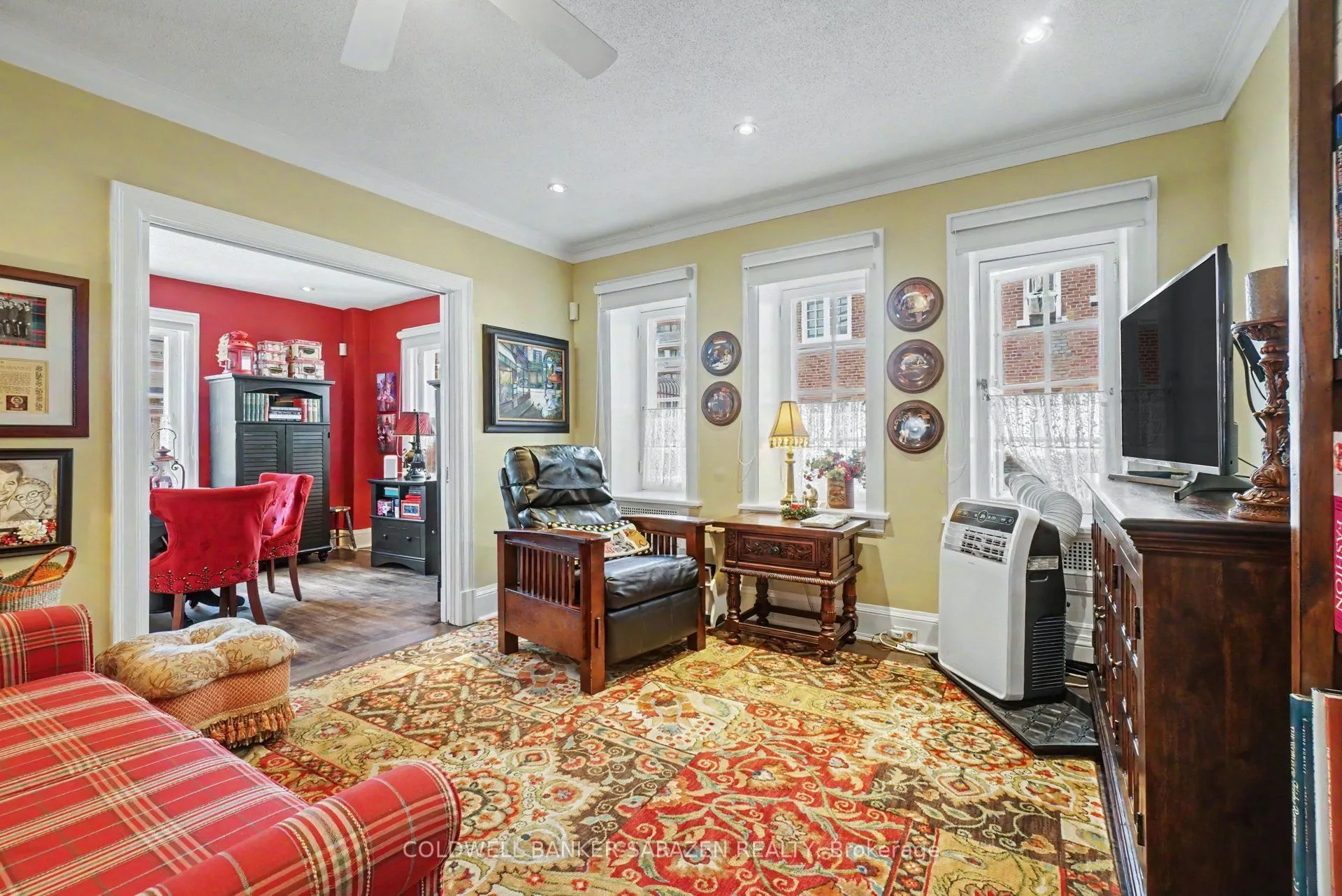 260 Metcalfe Street #1D