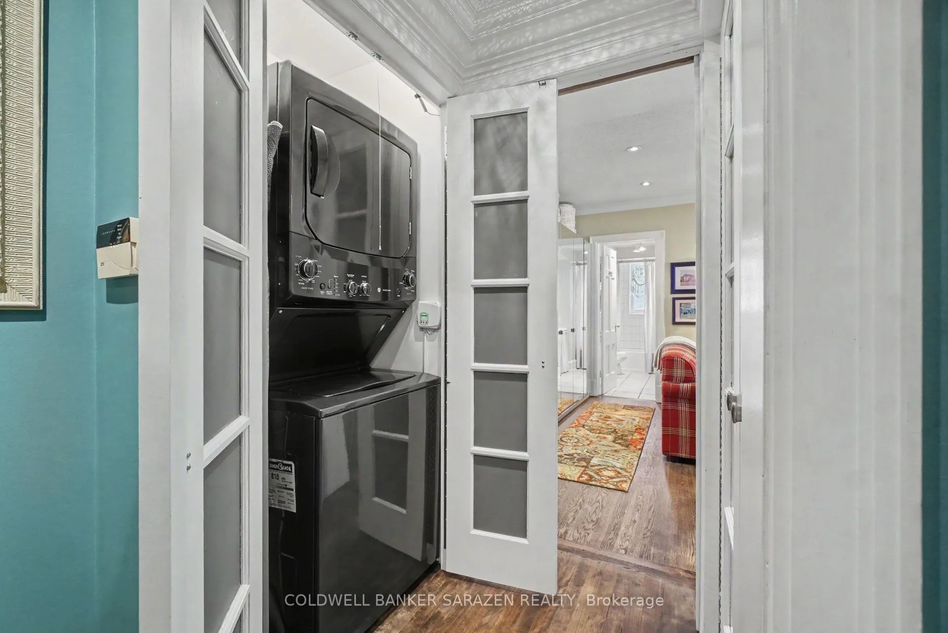 260 Metcalfe Street #1D