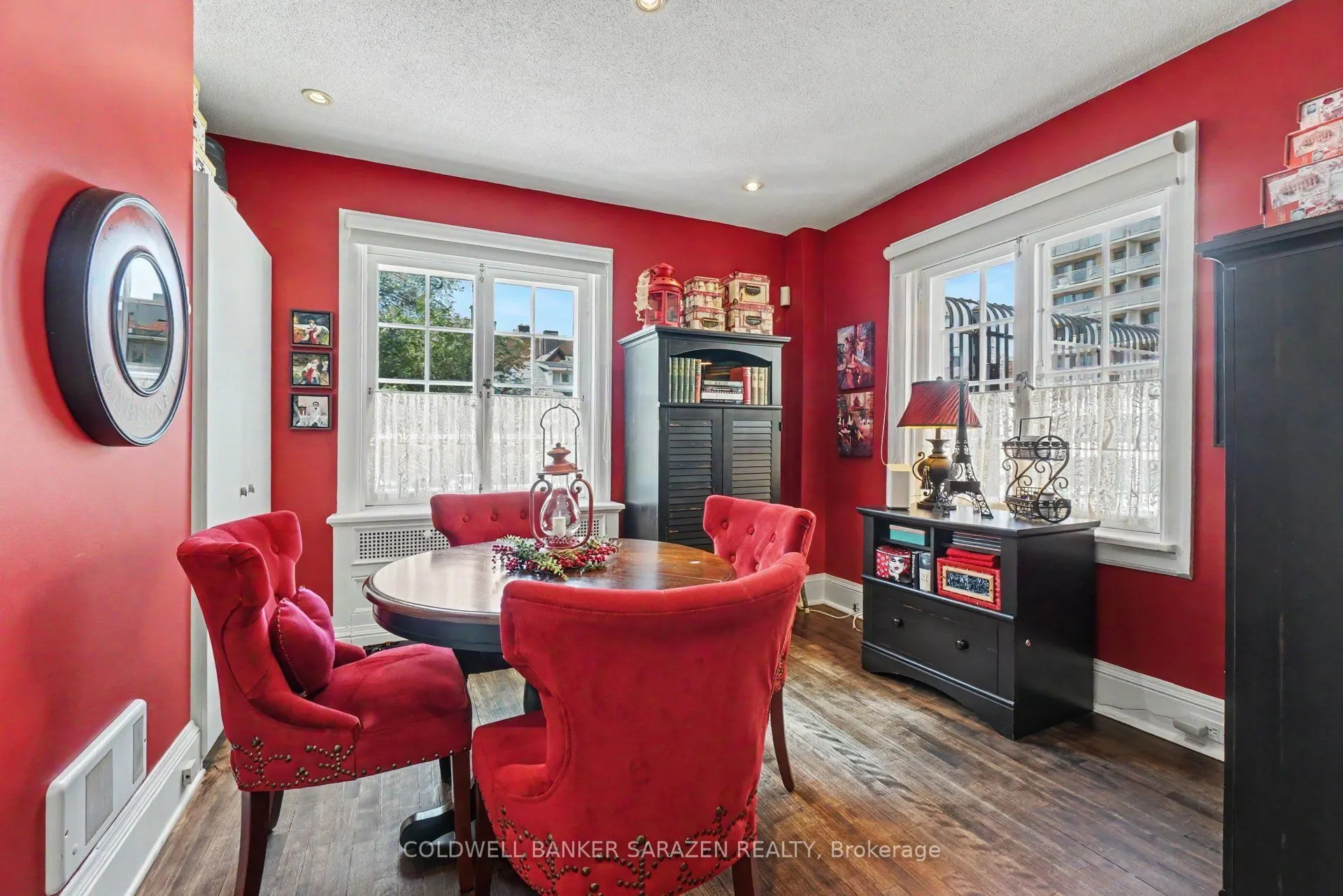 260 Metcalfe Street #1D