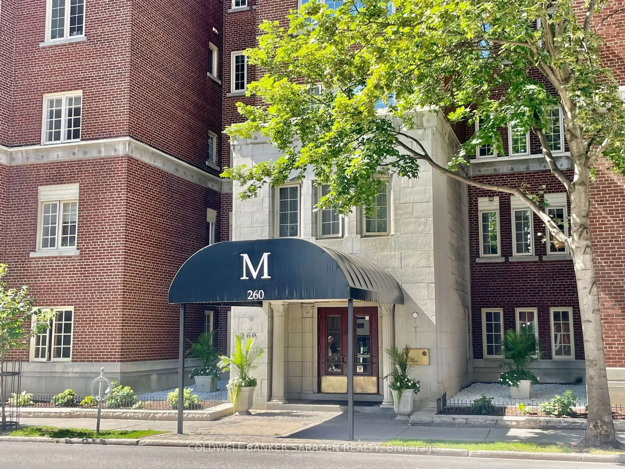 260 Metcalfe Street #1D