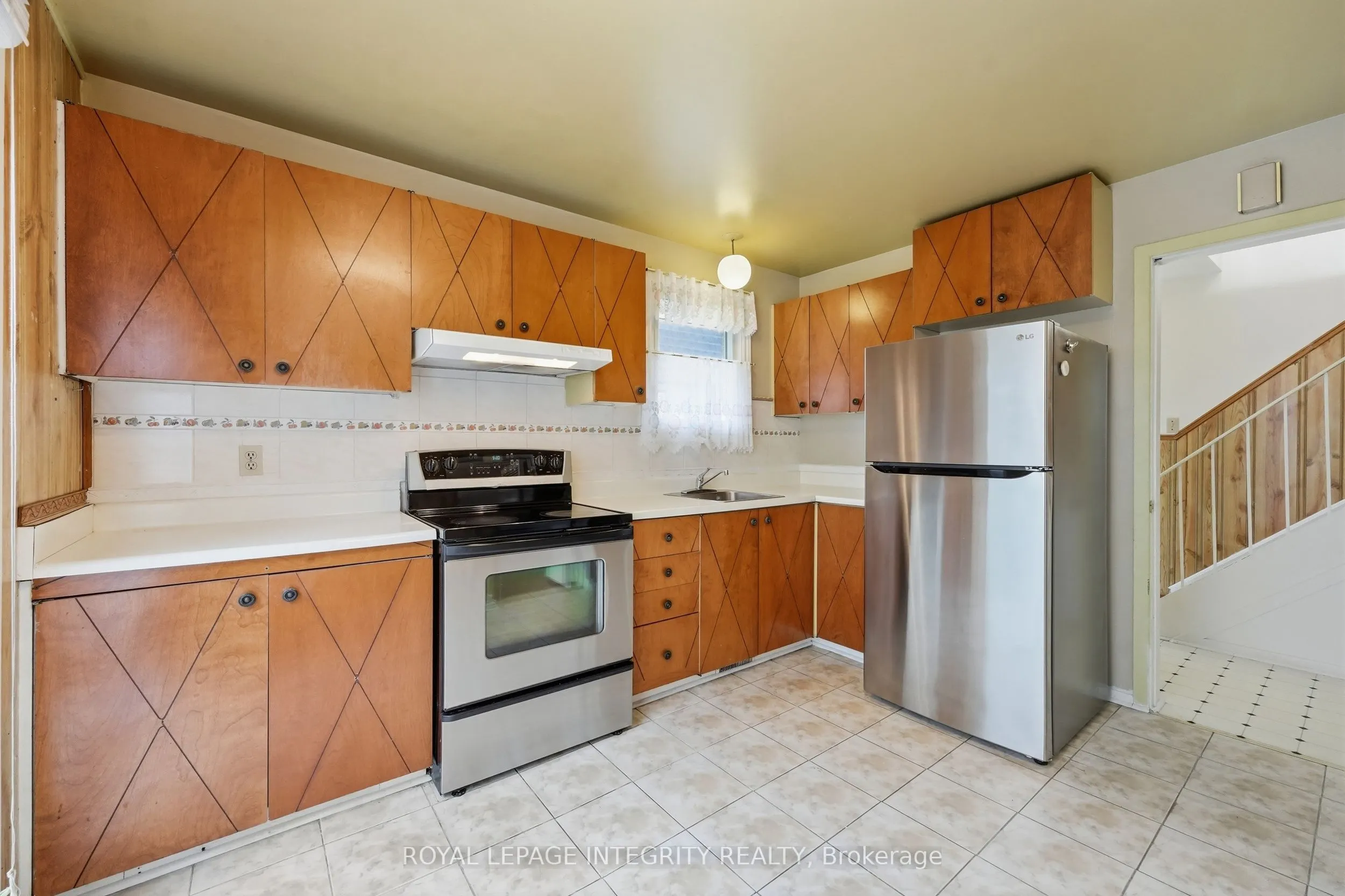 2057 Jasmine Crescent #30