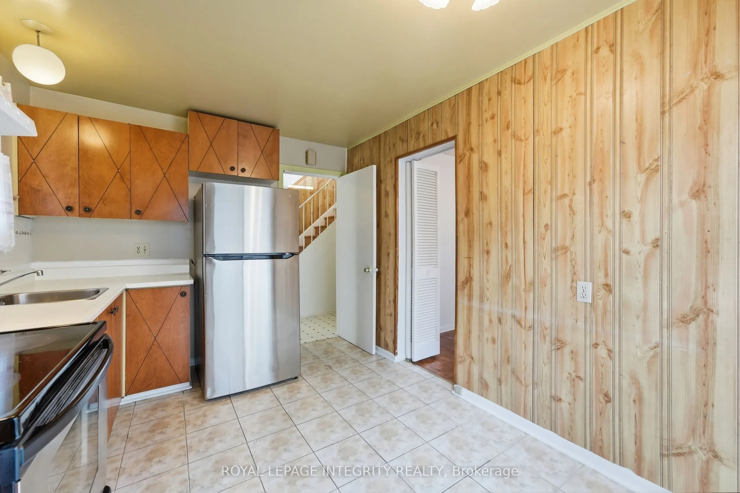 2057 Jasmine Crescent #30