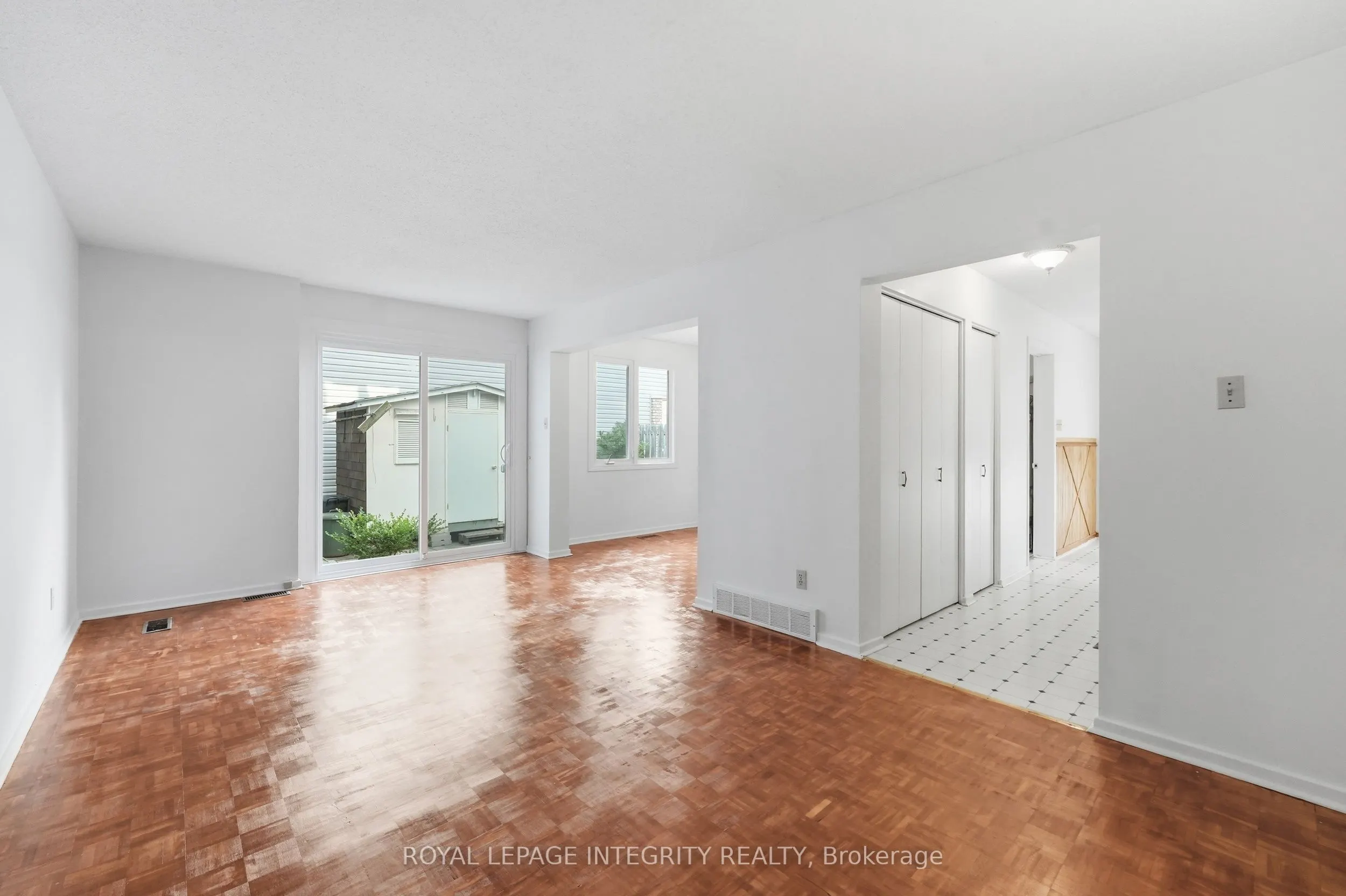 2057 Jasmine Crescent #30