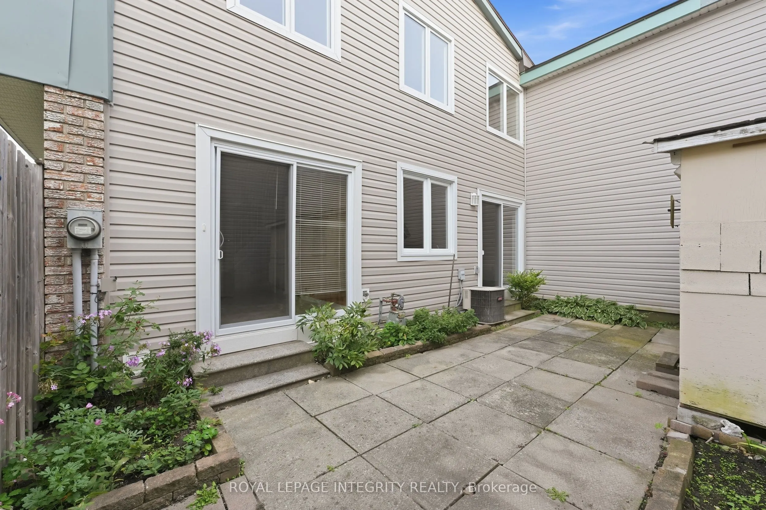 2057 Jasmine Crescent #30