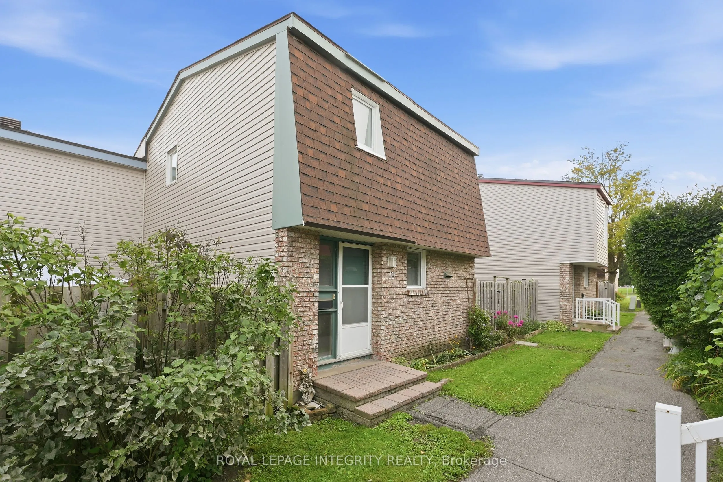 2057 Jasmine Crescent #30