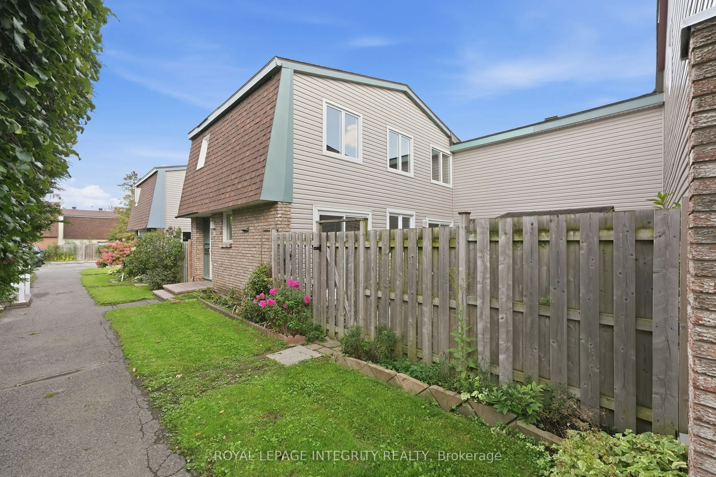 2057 Jasmine Crescent #30