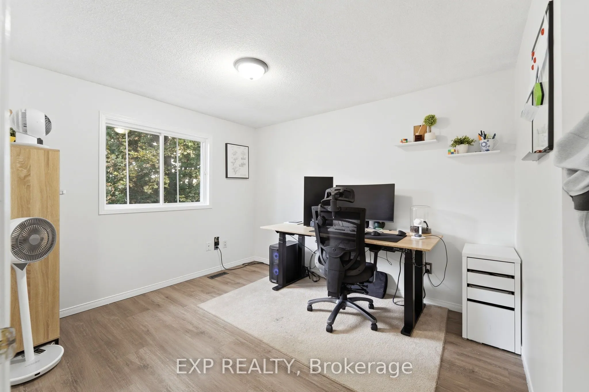14 Hedge Lawn Drive