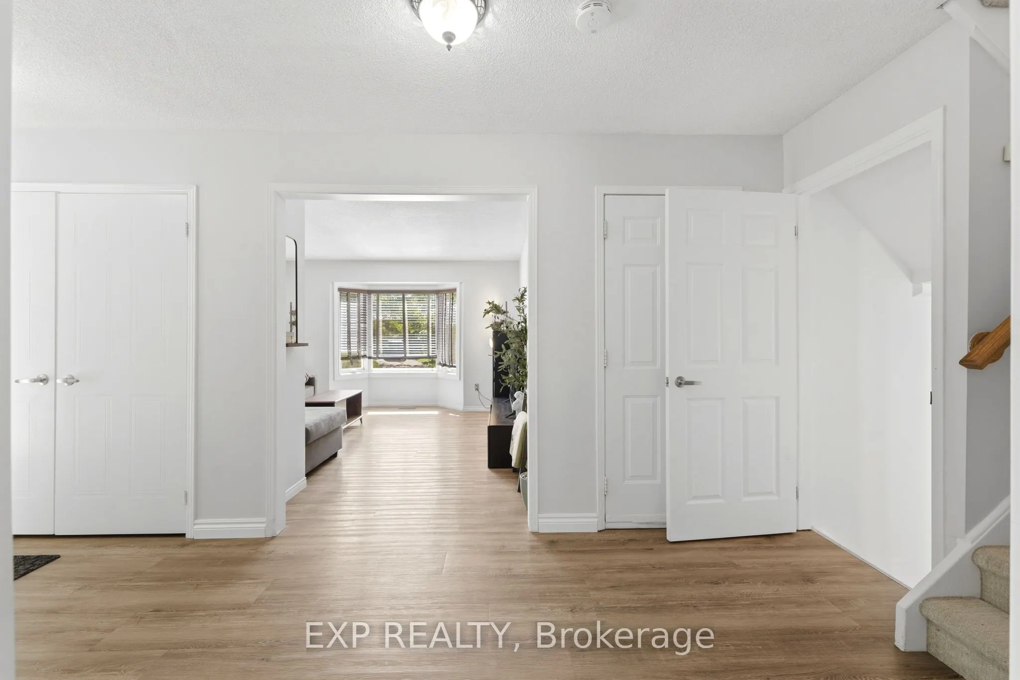 14 Hedge Lawn Drive