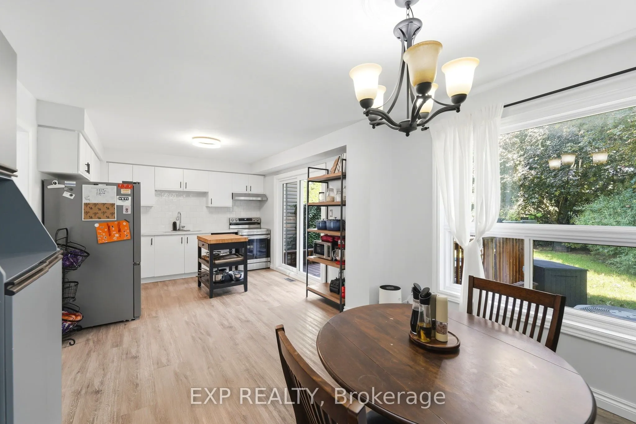 14 Hedge Lawn Drive