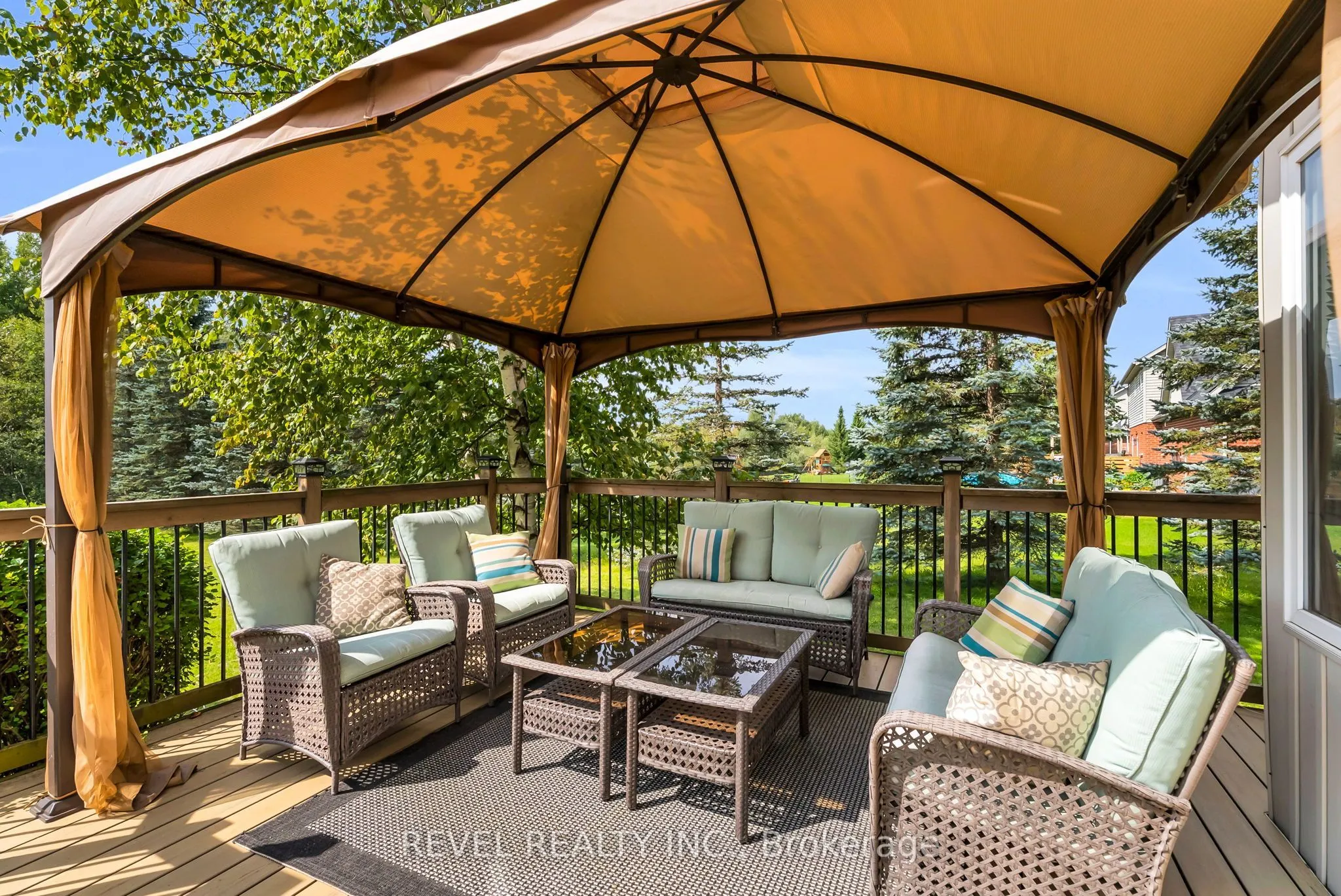 14 Devonleigh Drive