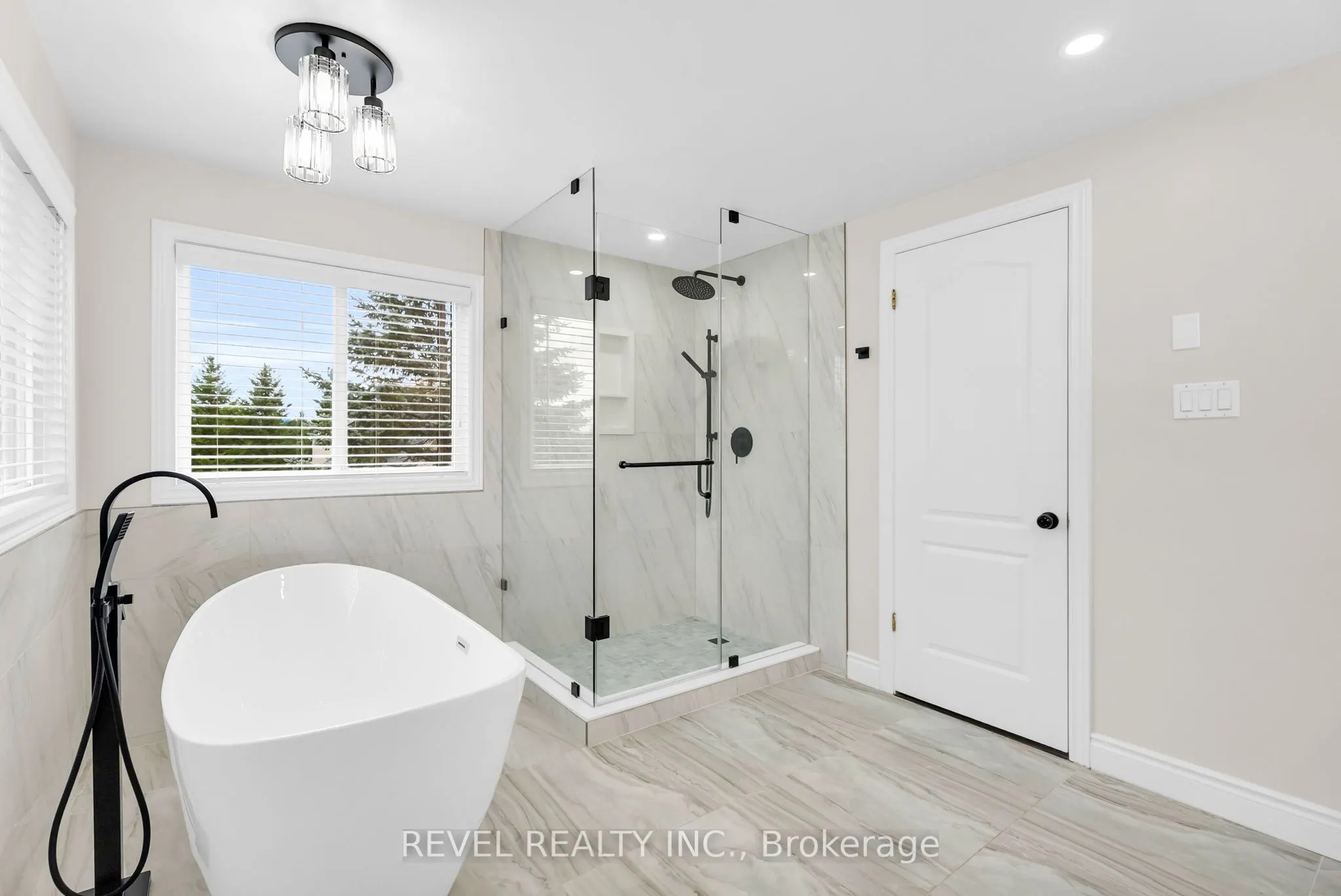 14 Devonleigh Drive