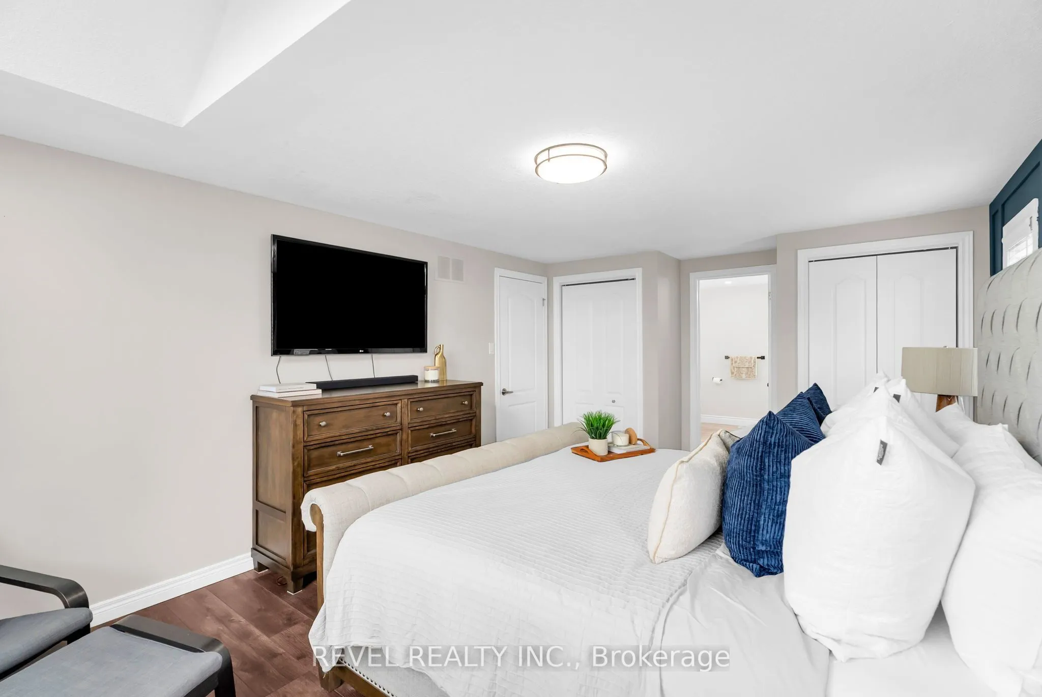 14 Devonleigh Drive