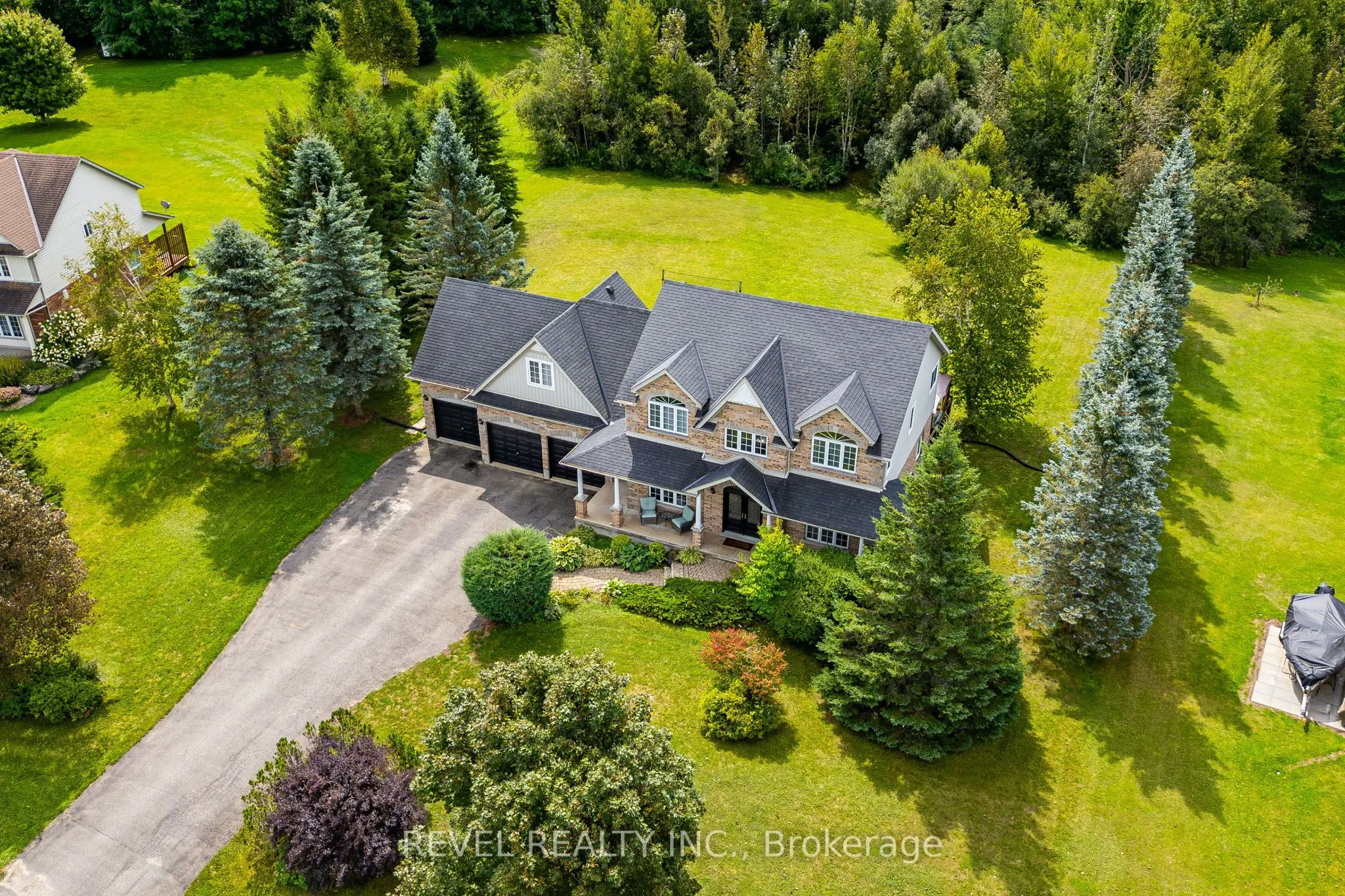 14 Devonleigh Drive