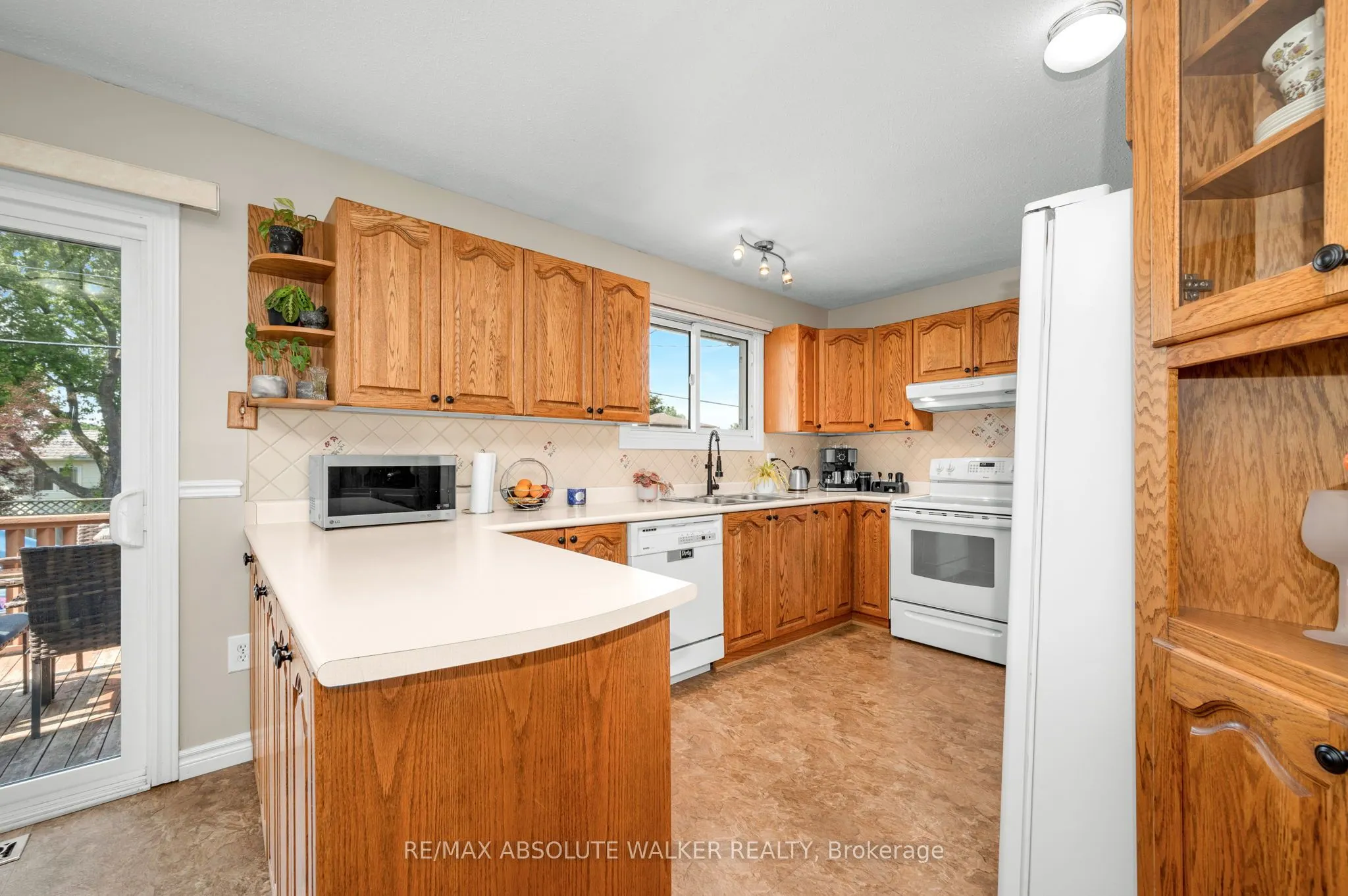 337 Roxdale Avenue