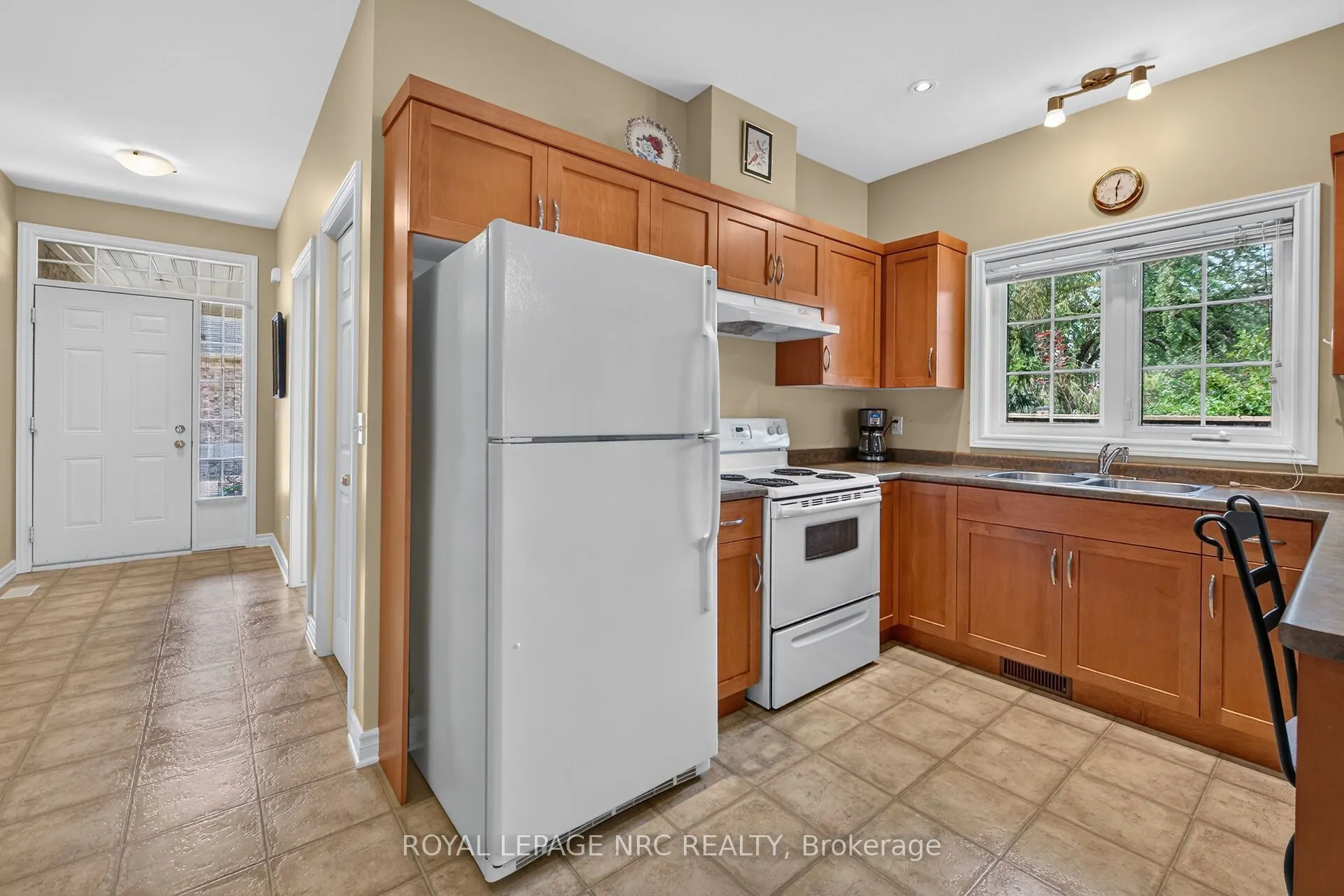1041 Pine Street #1