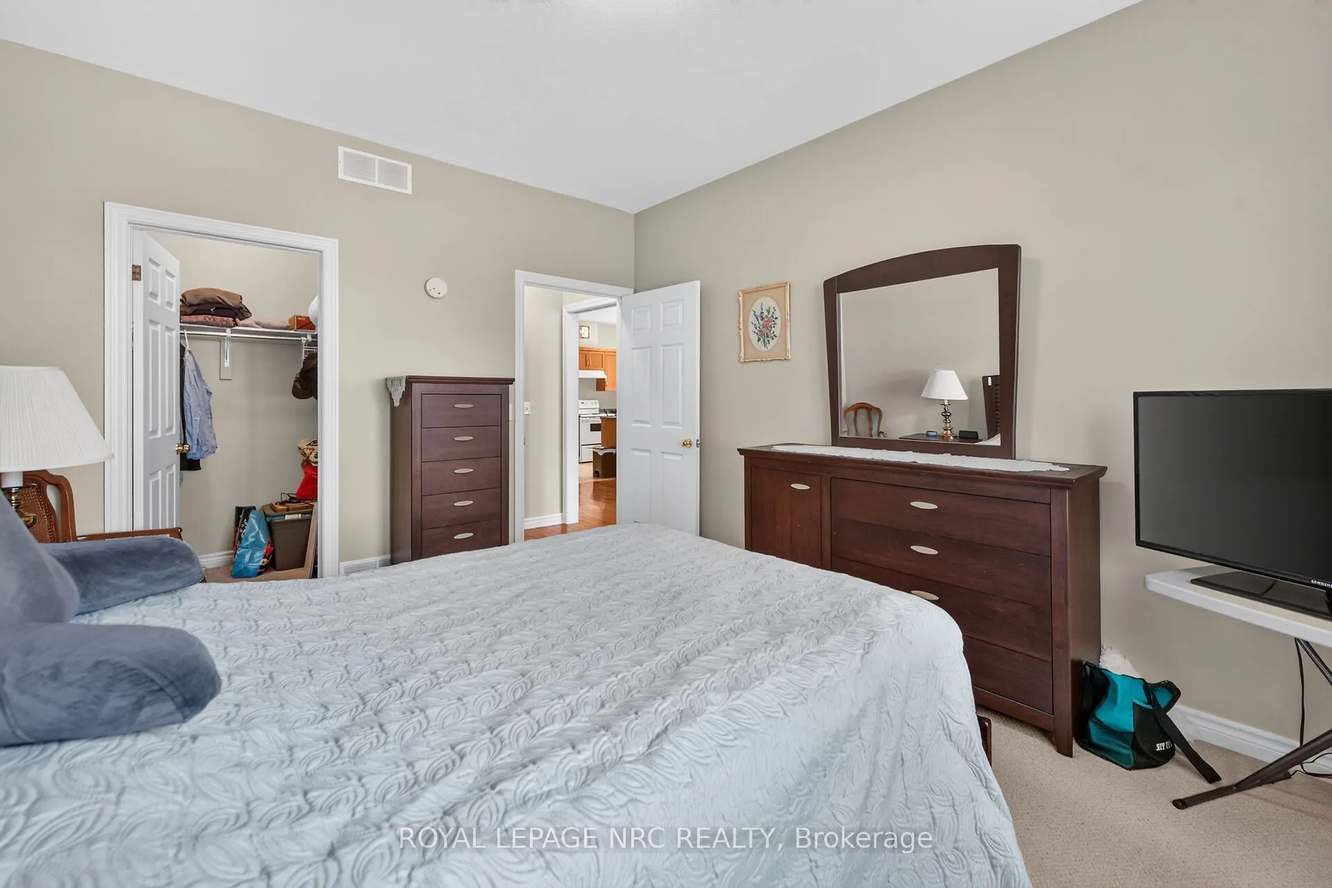 1041 Pine Street #1