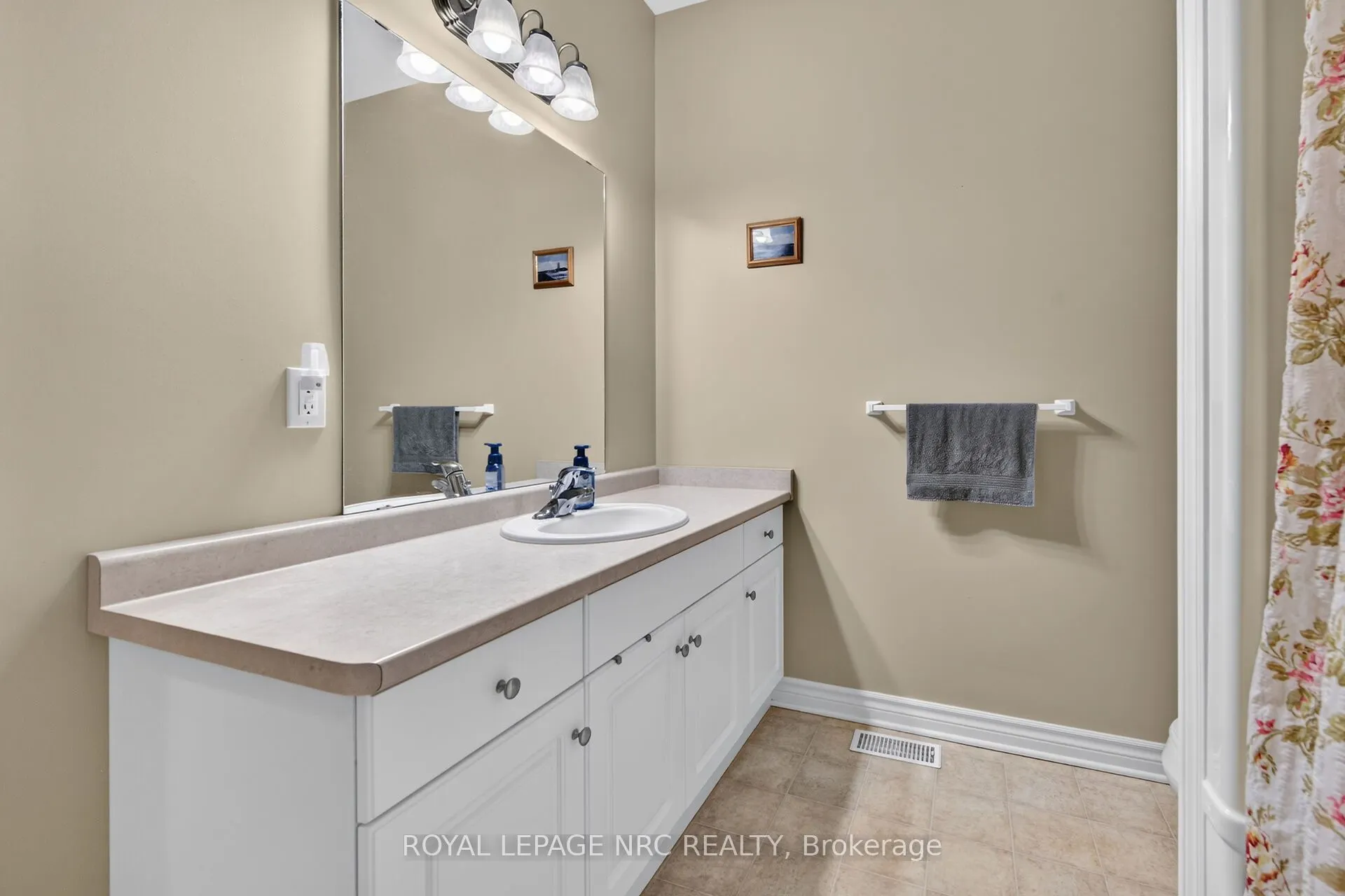 1041 Pine Street #1
