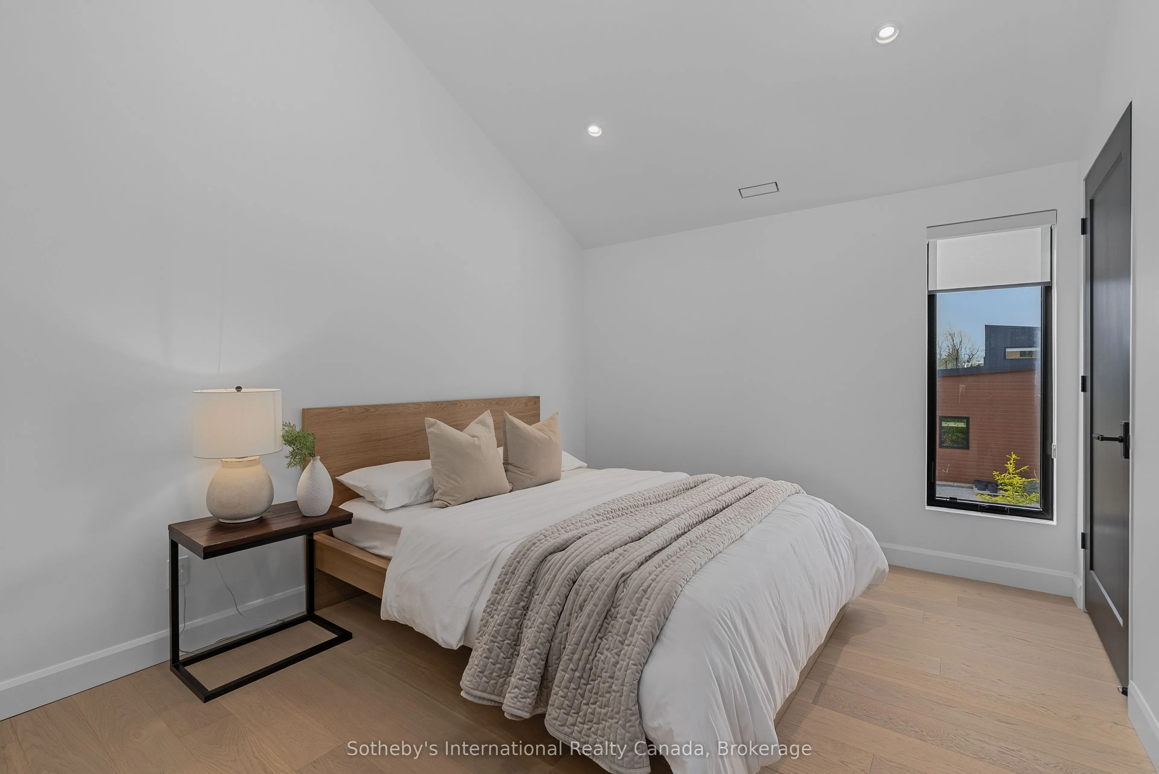 120 Mimi Crescent
