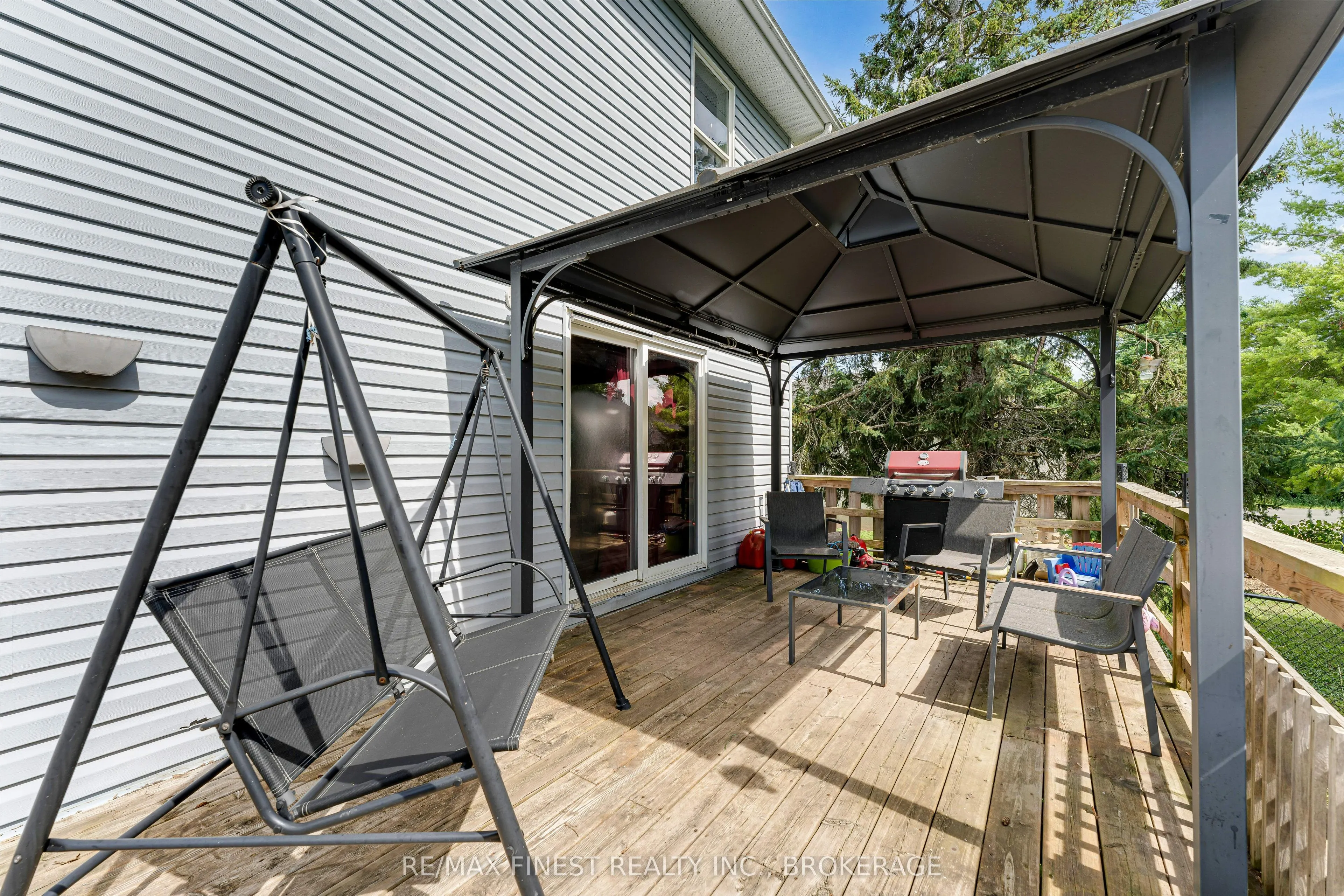 1 Neely Street
