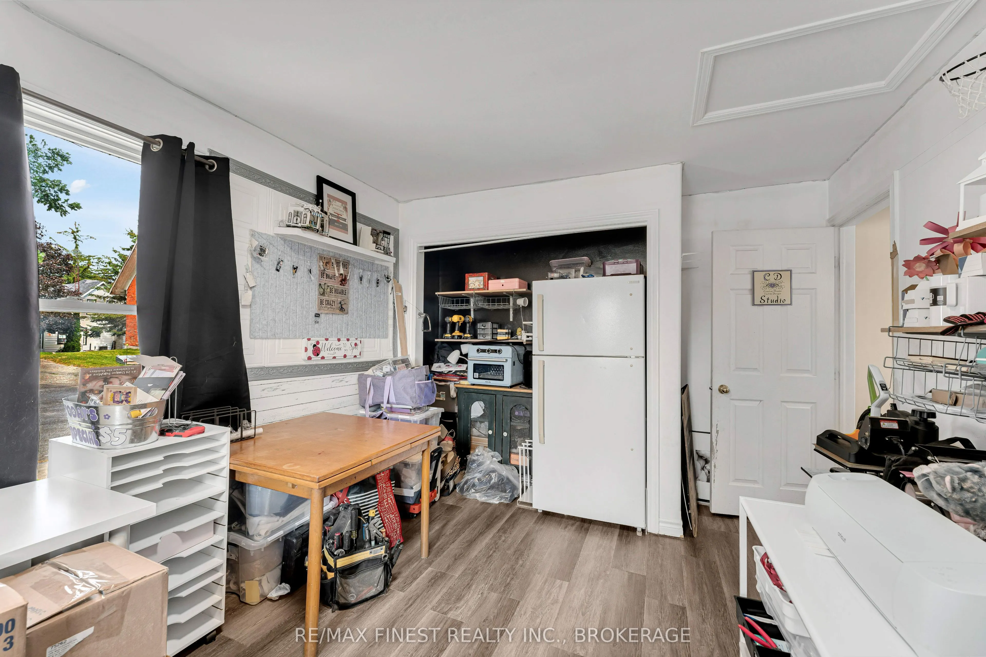 1 Neely Street
