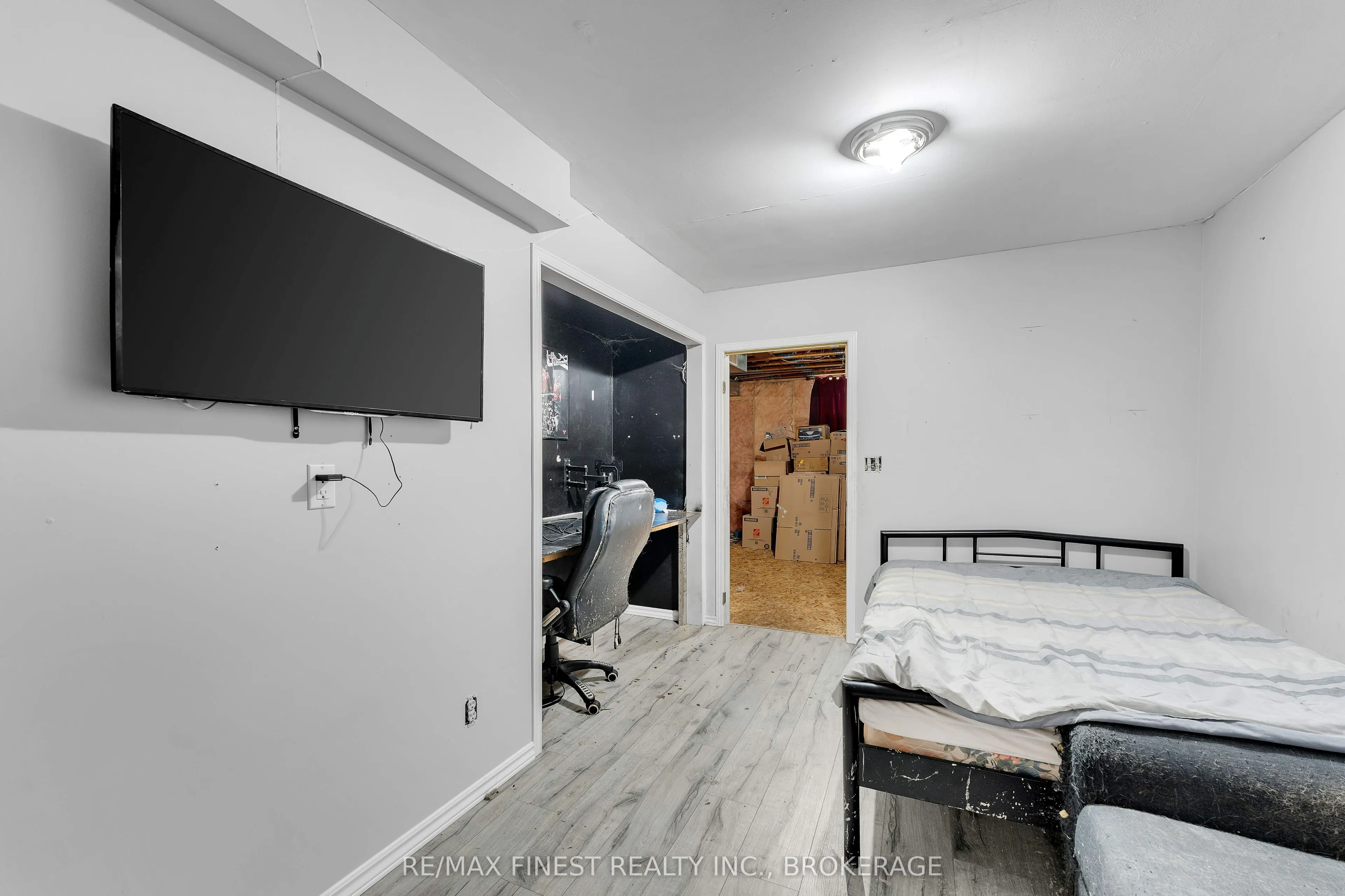 1 Neely Street