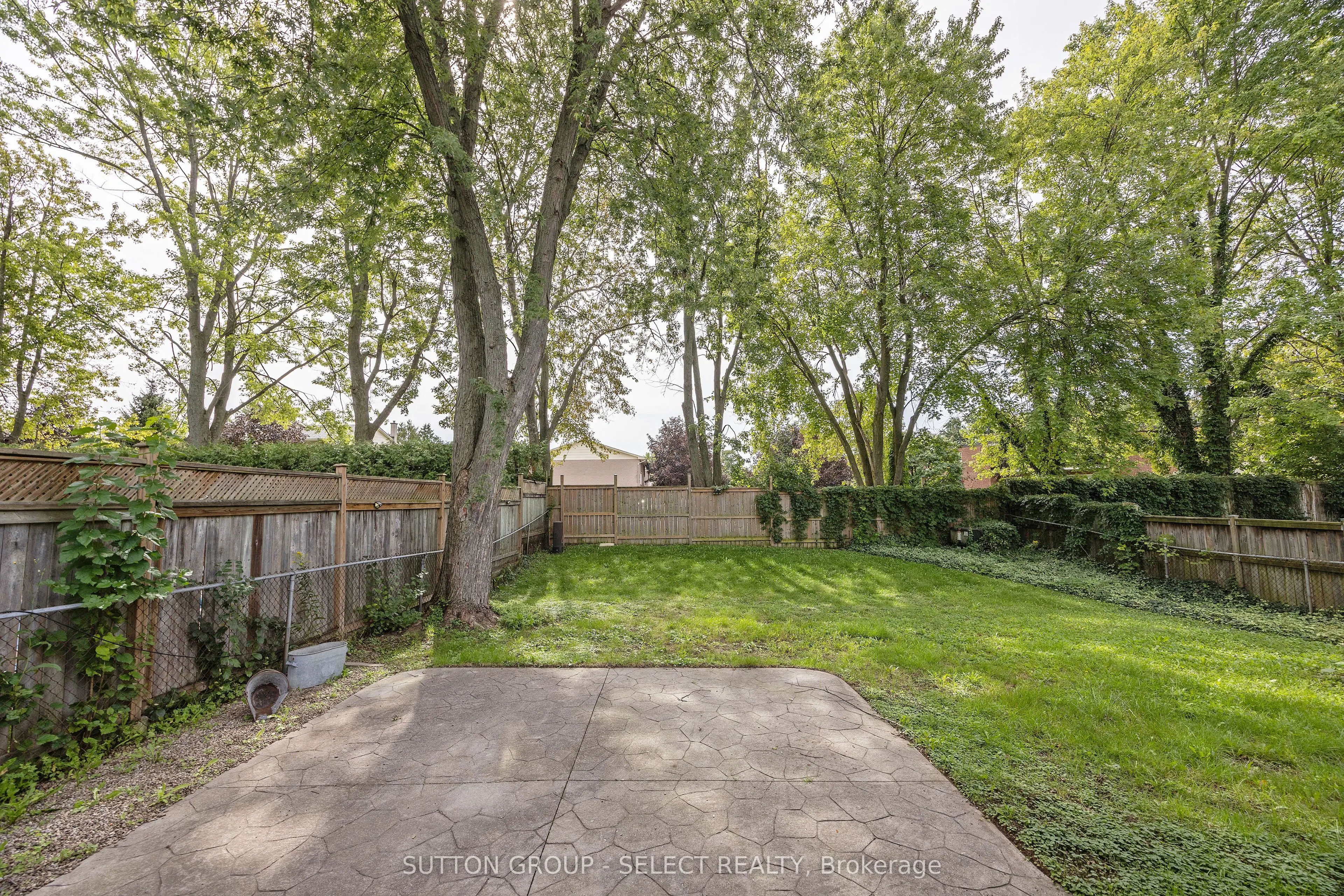 31 Yew Tree Gardens