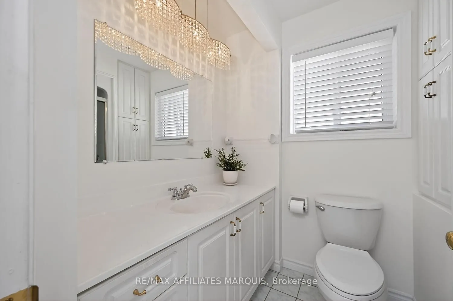 11 Decaria Boulevard