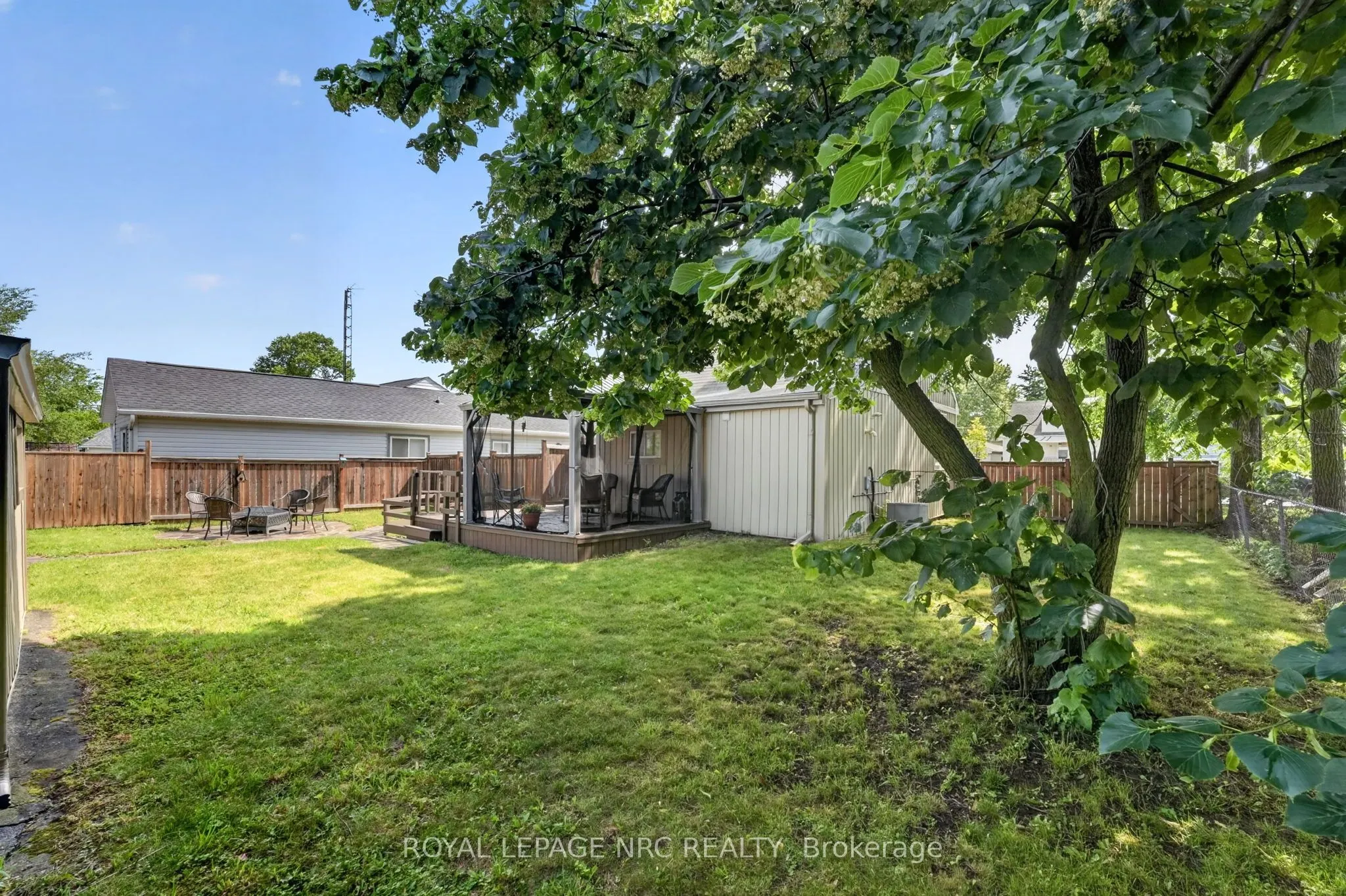 63 OAKWOOD Street