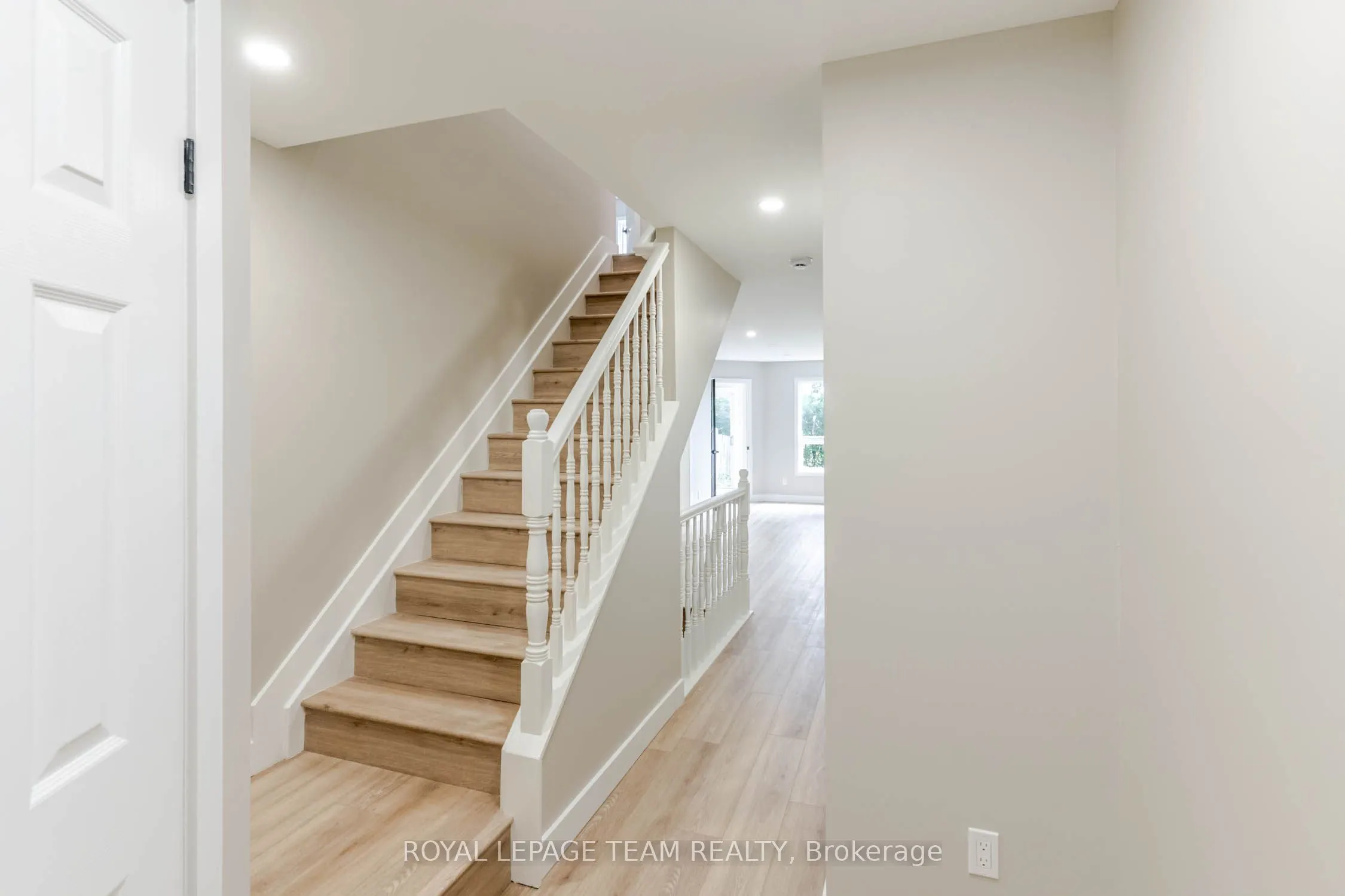 219 Jamieson Street