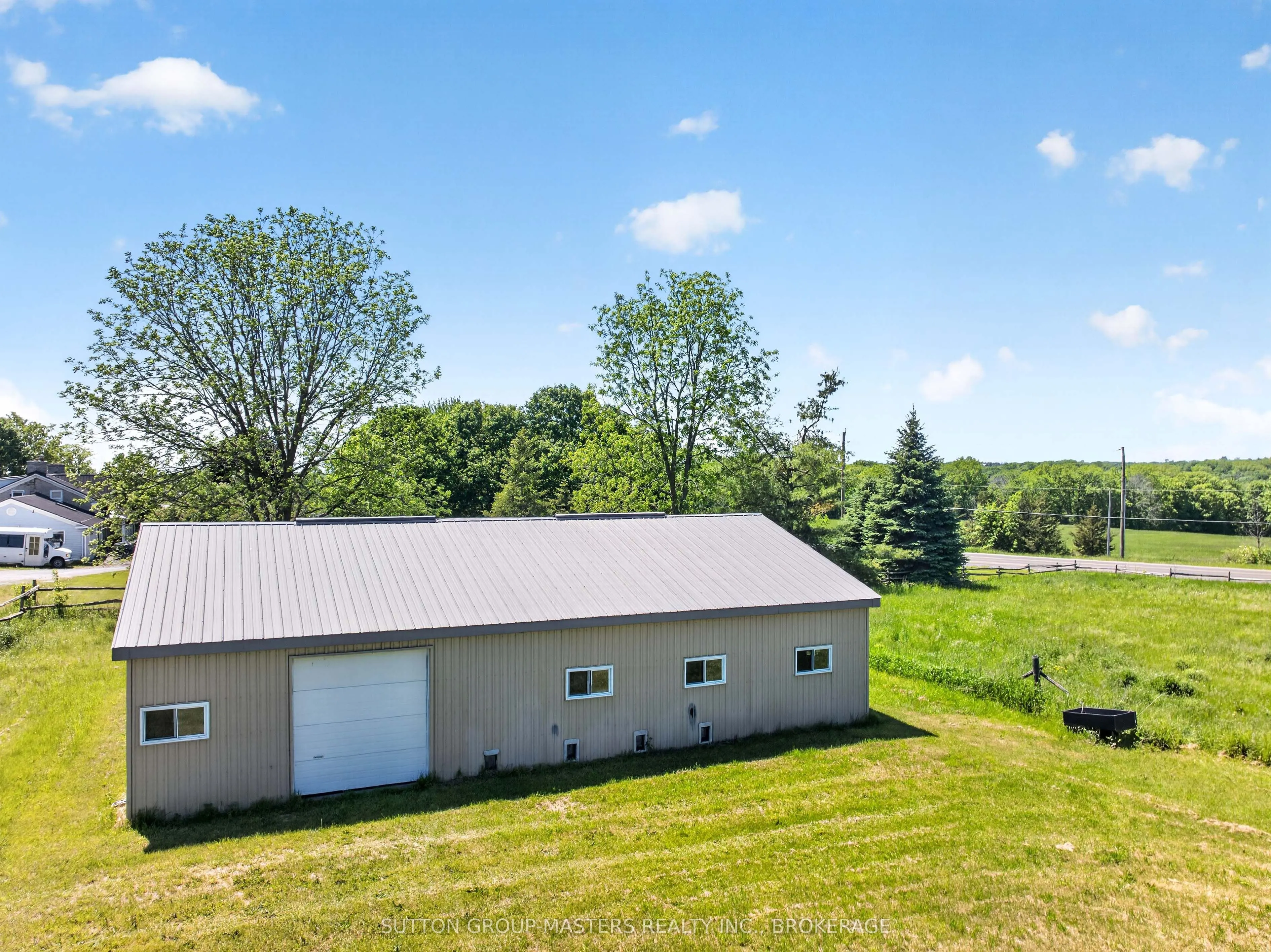 1760 County Rd. 1 Road E