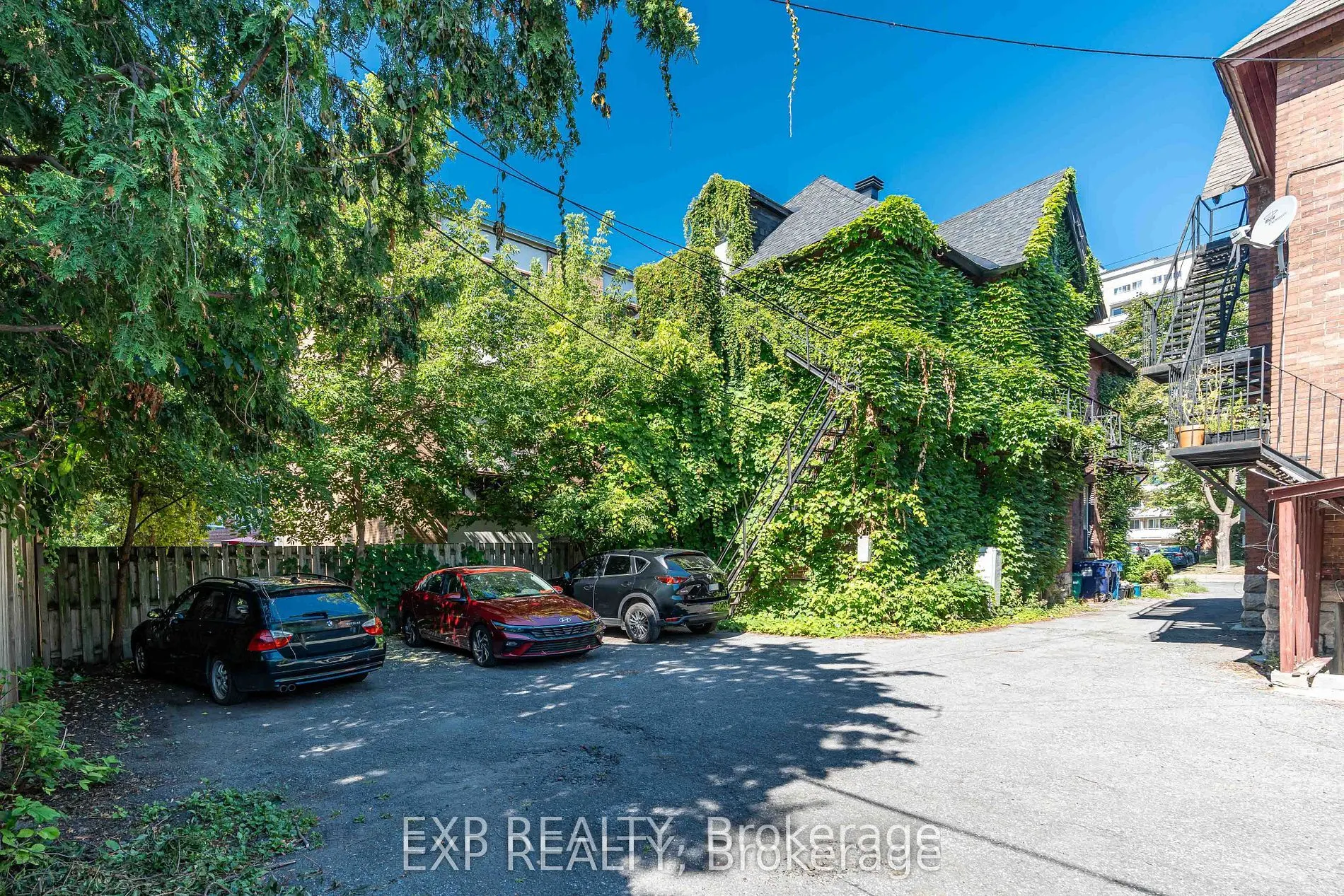 88 Maclaren Street