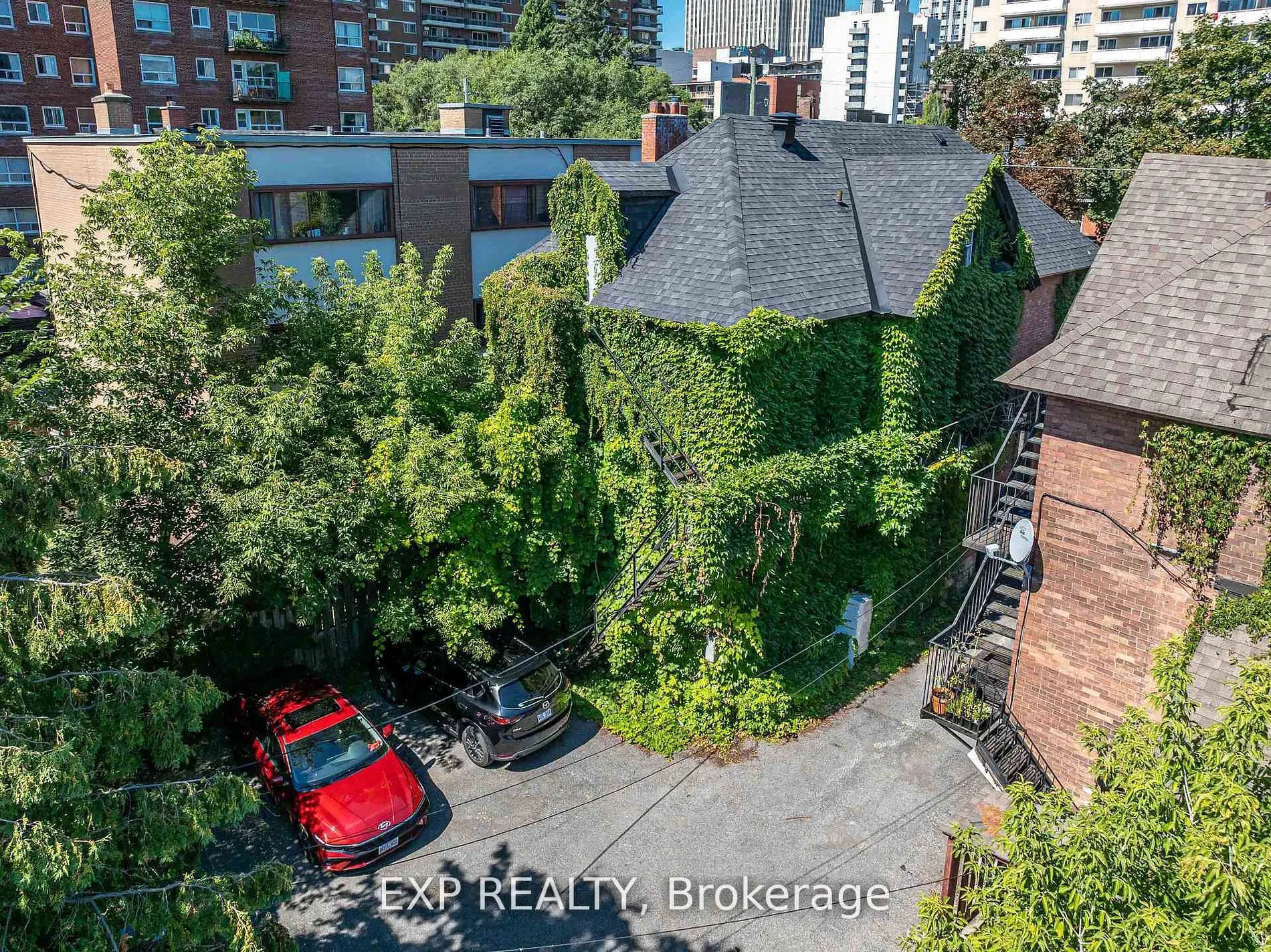 88 Maclaren Street
