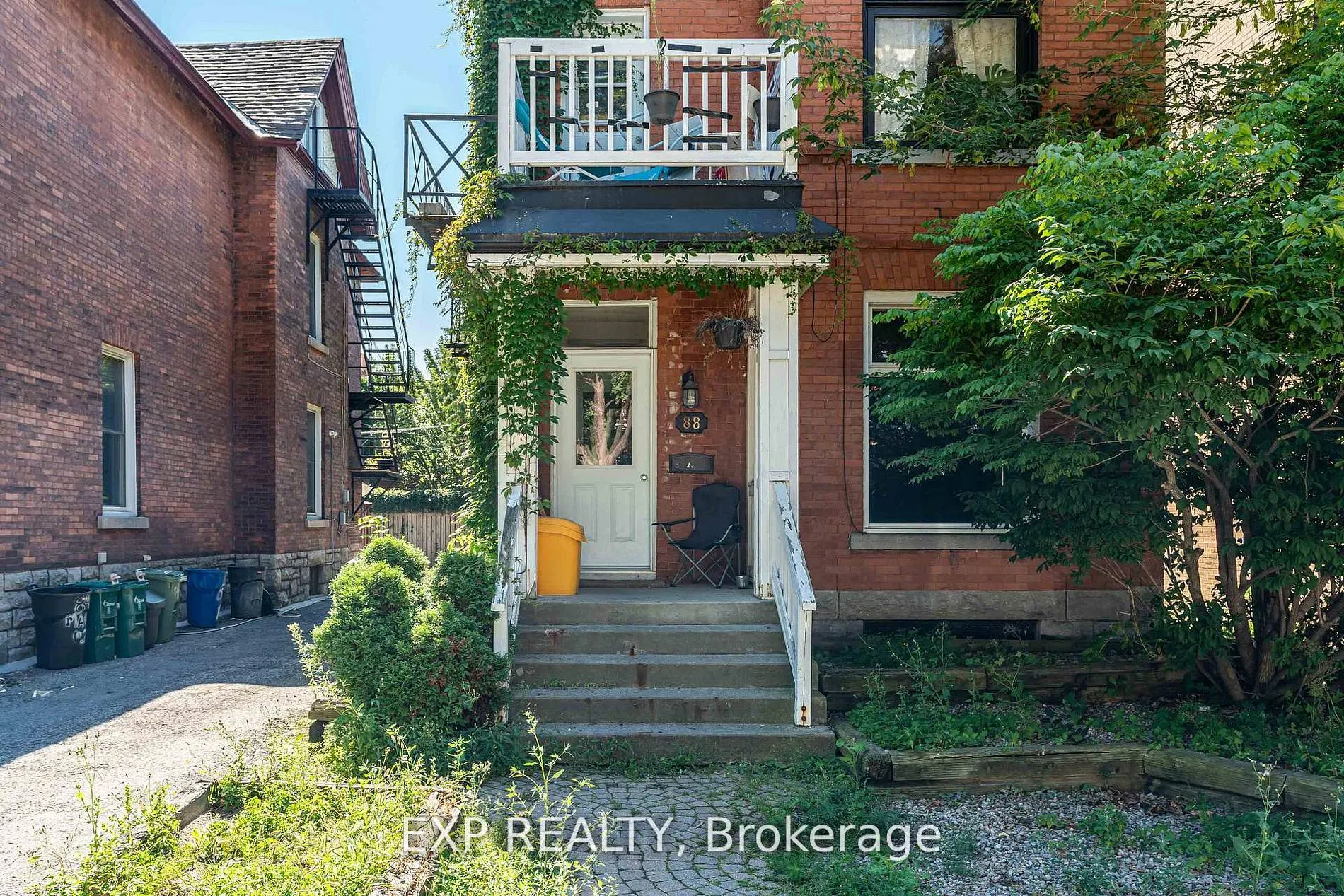 88 Maclaren Street