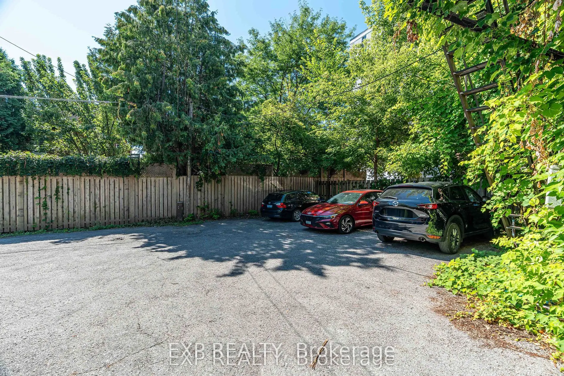 88 Maclaren Street