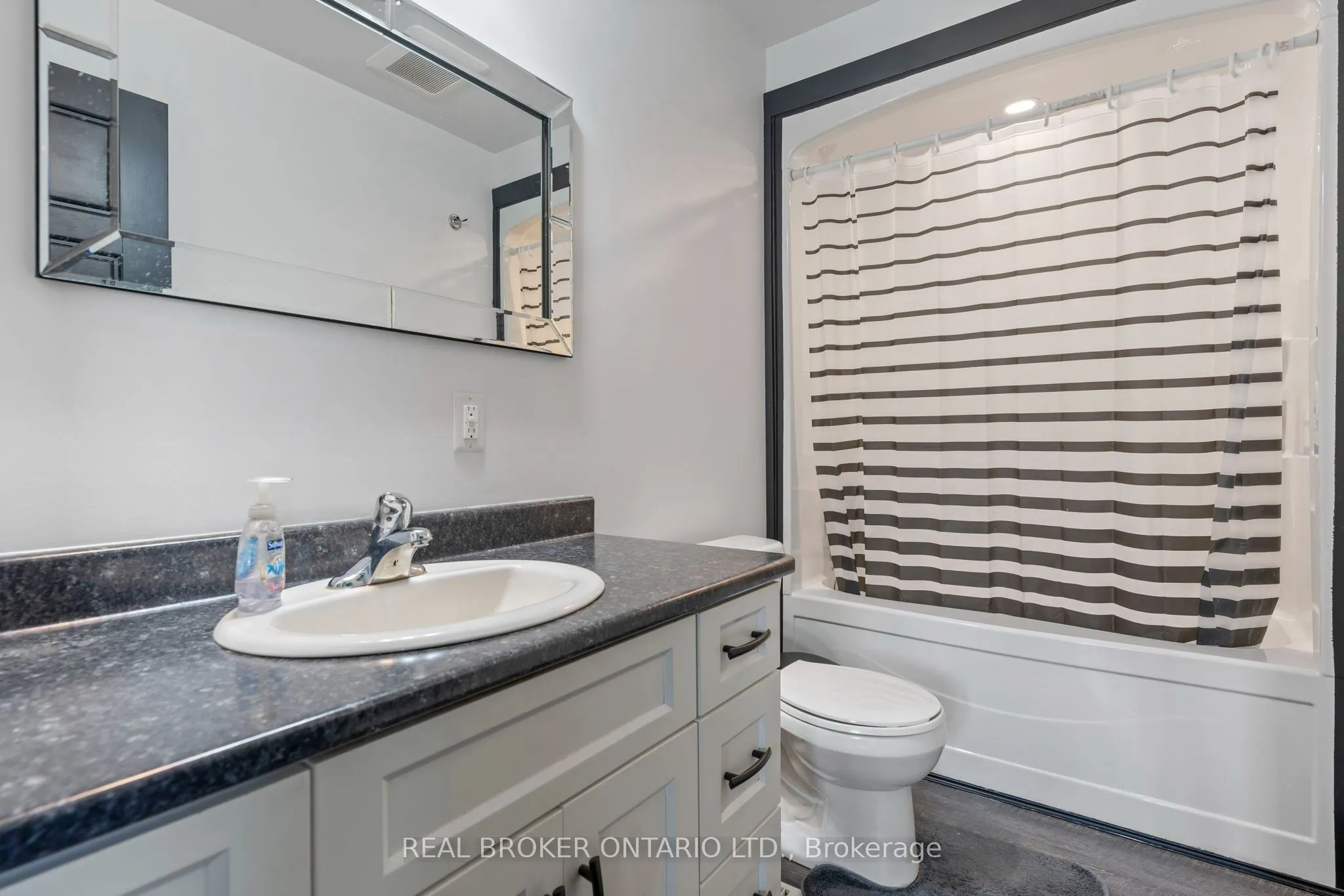 2445 East Quarter Line Road