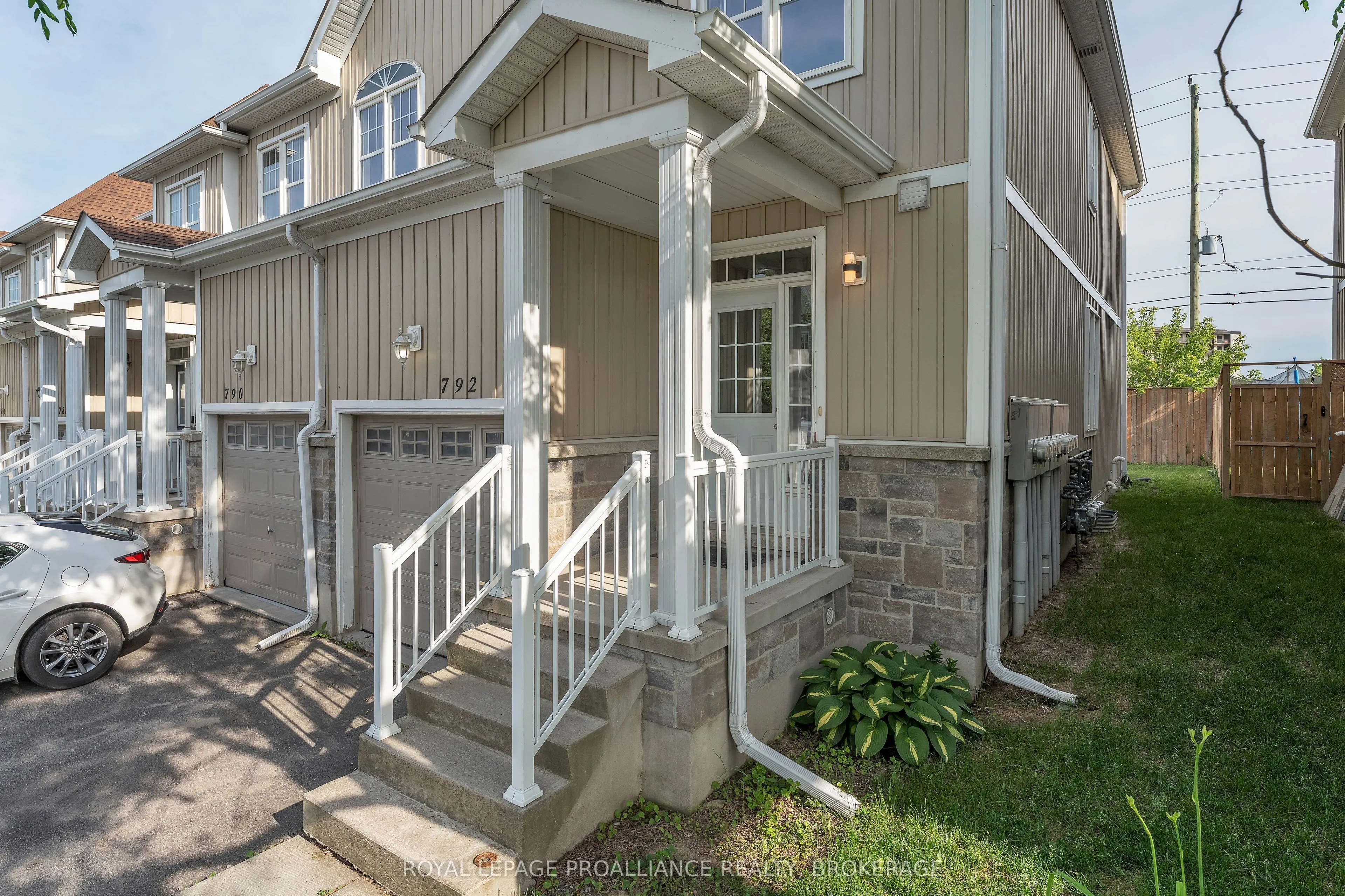 792 Newmarket Lane