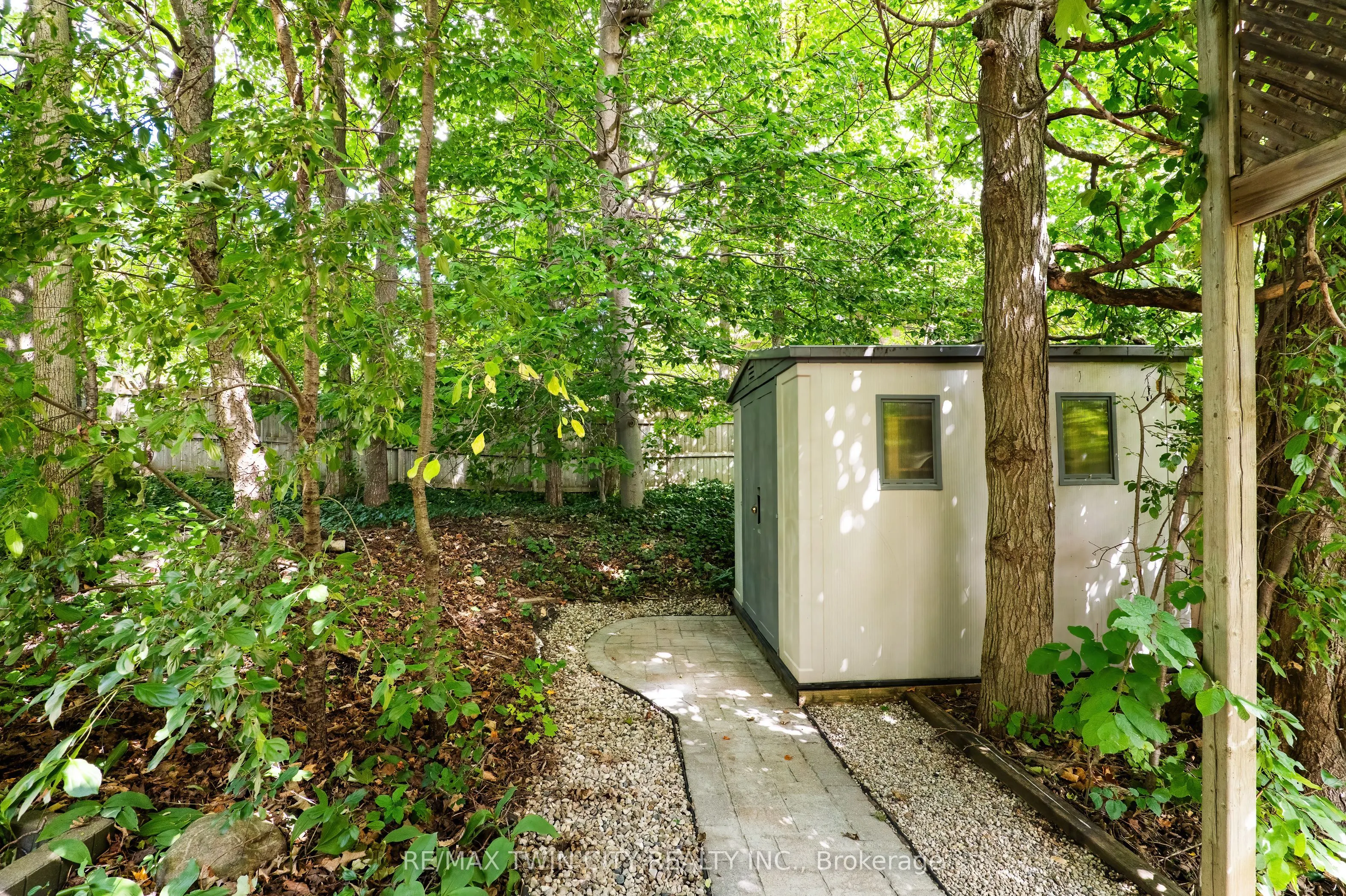 534 Birchleaf Walk