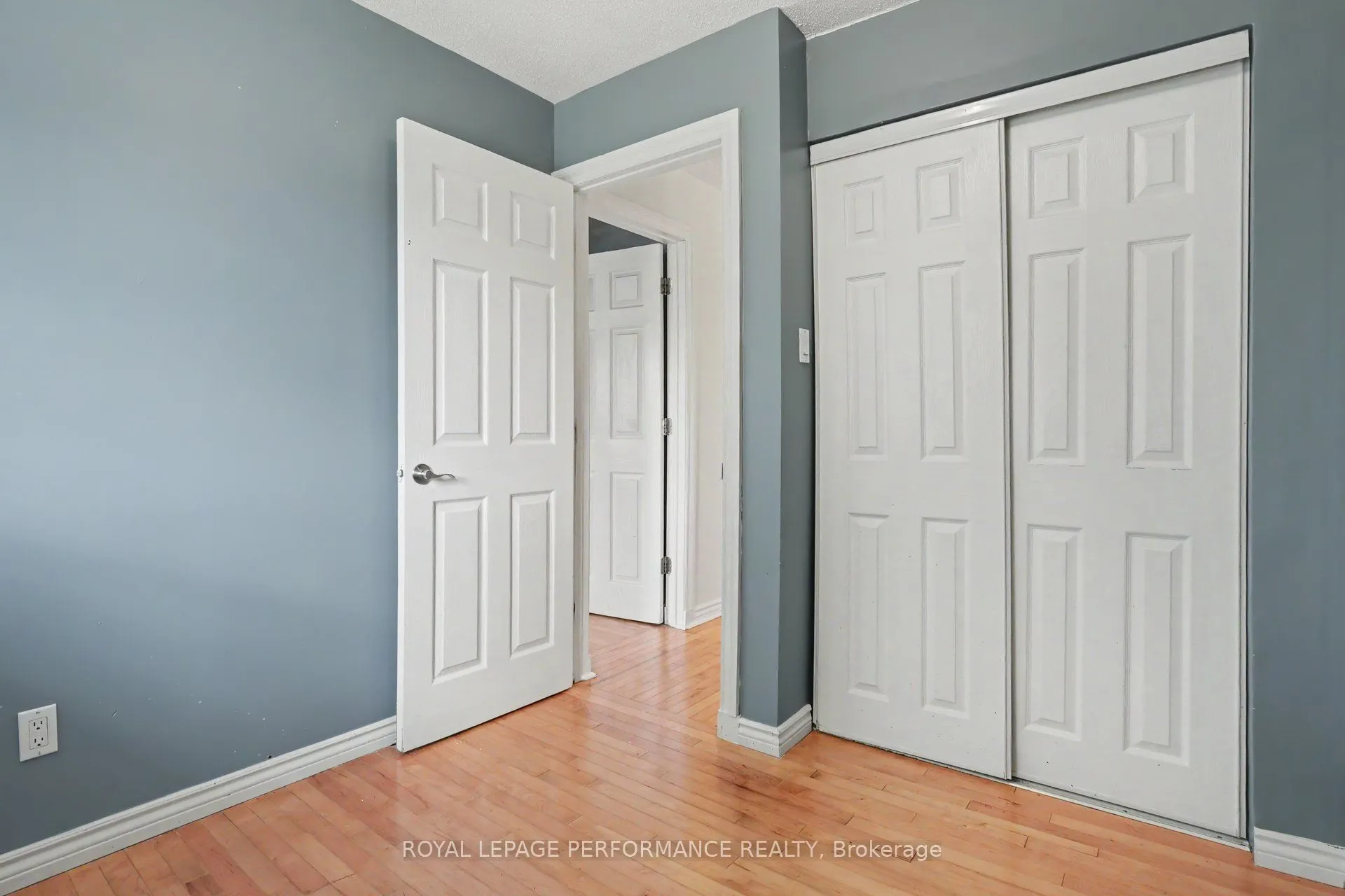 1394 Ridgebrook Drive #70